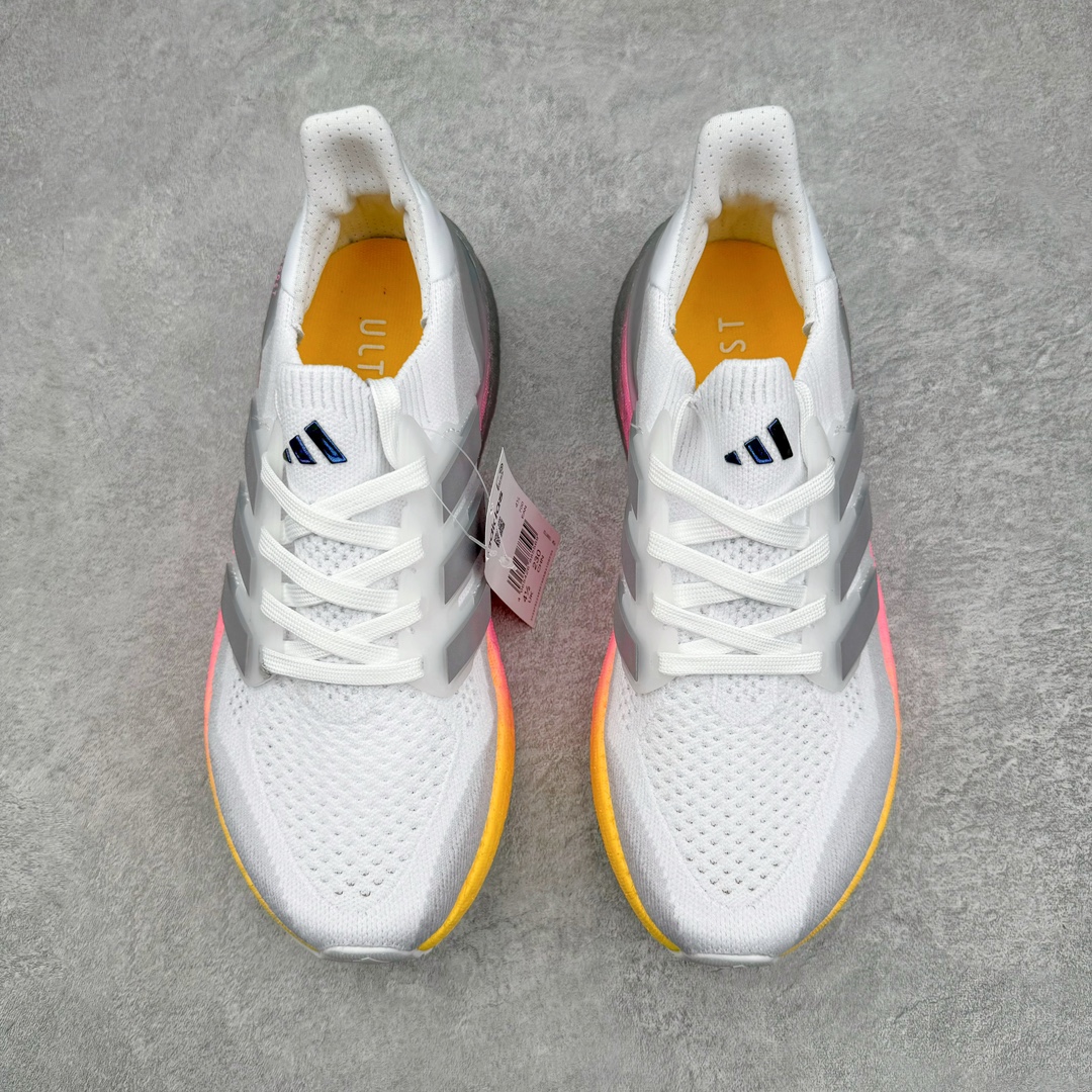 图片[2]-💰170 ＃X版 AD Ultra Boost Light UB10.0 系列低帮袜套式针织透气缓震休闲运动慢跑鞋 ID8840 历经10年不断创新以科技重塑跑步推出全新超轻新科技跑鞋 力求为跑步添活力 搭载LIGHT BOOST中底的新鲜演绎 无论节奏快慢、距离长短 伴你活力畅跑 延续了该系列的设计语言 采用分区编织鞋面 鞋头处网眼孔洞更大 提升透气性 一体式鞋舌 避免运动中出现偏移 实现鞋脚一体性 鞋侧 TPU 材质 有效提供支撑性 镂空的设计 同时减轻整体重量 最明显的则是中底部分 不仅是厚度夸张 大家最熟悉的 Boost 材质终于迎来升级 减重 30% 带来更轻量化的上脚感受 SIZE：36 36.5 37 38 38.5 39 40 40.5 41 42 42.5 43 44 44.5 45 编码：by2936040-运动鞋