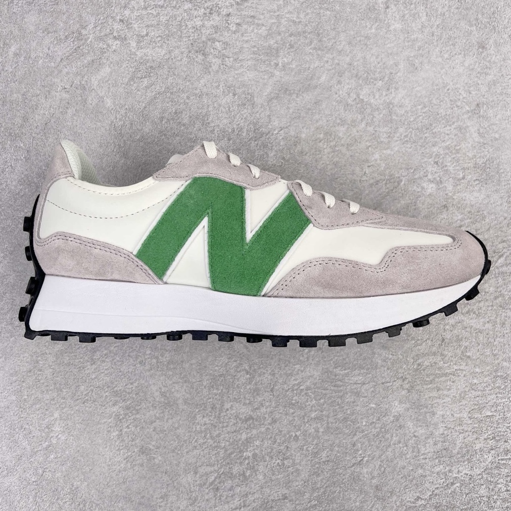 图片[7]-＃M纯原 New Balance NB327 新百伦系列复古休闲运动慢跑鞋 原厂细翻毛 原数据档案结合二次高弾MD材料打造原版鞋底 鞋面由原厂特殊定制材料纹路细腻 多道序QC把关品质完善 细节完美 以更纯粹的复古风格设计打造的全新造型 侧身还以解构设计 将 N 字标志以做旧压花样式呈现 样式别具新意 而麂皮、冲孔皮革的塑造 则呈现出高级怀旧气质 也让鞋款在奢华时装风格与运动氛围之间达到了平衡 尺码：36 37 37.5 38 38.5 39.5 40 40.5 41.5 42 42.5 43 44 44.5 45 45.5-选品中心