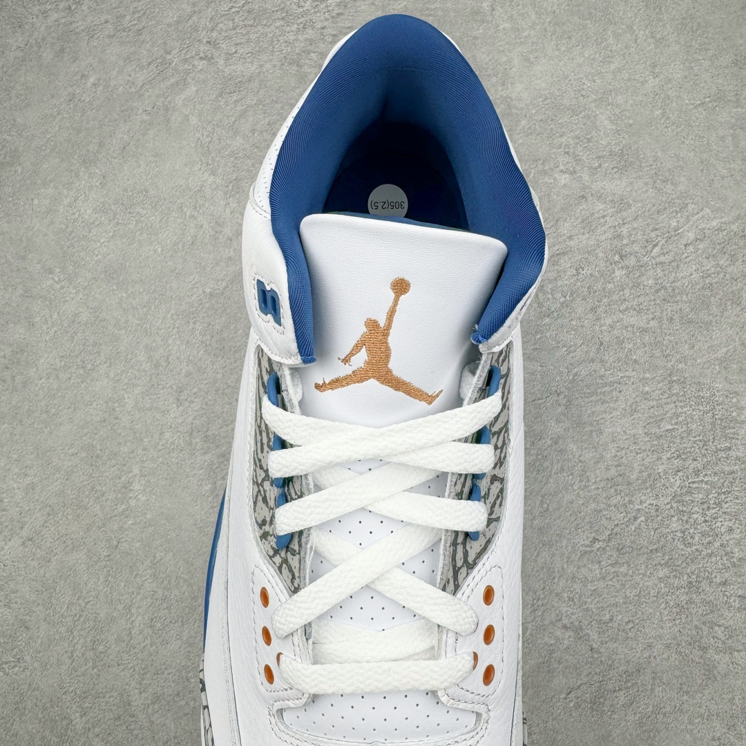 图片[5]-＃Lw纯原 Air Jordan AJ3 Retro 奇才白蓝 CT8532-148 圈内最强三代系列 匠心打造 开发时长超过半年 目前可过各类鉴定或无法鉴定 裸鞋随便操作 全套原纸板楦头开发 原厂大底磨具加持立体防滑纹理 原装可视Air Sole气垫 原汁原味最完美的三代版型 唯一正确鞋头趴度弧度高度鞋身腰线 原厂TPU彩虹扎染后跟饰片 正确内里反口里网布 皮料菱角分明不变形无多余毛边 广东原厂zp同批次手工大底描漆拉丝 市场唯一原厂鞋扣模具 原厂织唛标 原厂飞人电绣工艺 尾指中部跳三针 独家绑鞋带手法 印刷中底布 四线拉帮 米色美纹纸贴合固定 进口港宝加持 后跟自然饱满 全鞋荧光划线卡点 追求极致完美 每一双都是工艺品 多重QC质检 超越公司货的品控标准 实实在在的免检产品 尺码：36 36.5 37.5 38 38.5 39 40 40.5 41 42 42.5 43 44 44.5 45 45.5 46 47.5 48.5-选品中心