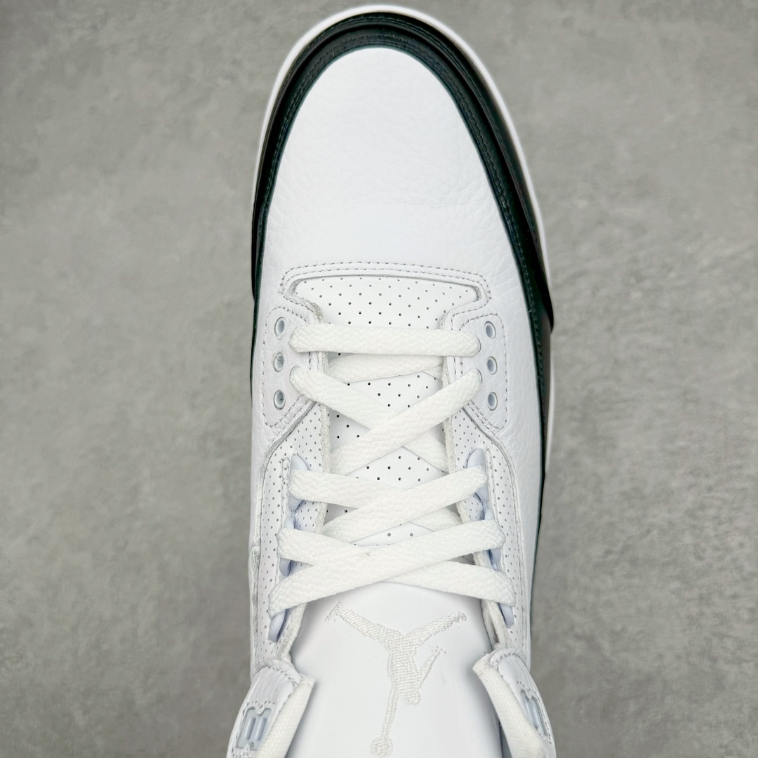 图片[4]-＃Lw纯原 Fragment Design x Air Jordan AJ3 Retro 藤原浩闪电联名 DA3595-100 圈内最强三代系列 匠心打造 开发时长超过半年 目前可过各类鉴定或无法鉴定 裸鞋随便操作 全套原纸板楦头开发 原厂大底磨具加持立体防滑纹理 原装可视Air Sole气垫 原汁原味最完美的三代版型 唯一正确鞋头趴度弧度高度鞋身腰线 原厂TPU彩虹扎染后跟饰片 正确内里反口里网布 皮料菱角分明不变形无多余毛边 广东原厂zp同批次手工大底描漆拉丝 市场唯一原厂鞋扣模具 原厂织唛标 原厂飞人电绣工艺 尾指中部跳三针 独家绑鞋带手法 印刷中底布 四线拉帮 米色美纹纸贴合固定 进口港宝加持 后跟自然饱满 全鞋荧光划线卡点 追求极致完美 每一双都是工艺品 多重QC质检 超越公司货的品控标准 实实在在的免检产品 尺码：36 36.5 37.5 38 38.5 39 40 40.5 41 42 42.5 43 44 44.5 45 45.5 46 47.5 48.5-选品中心