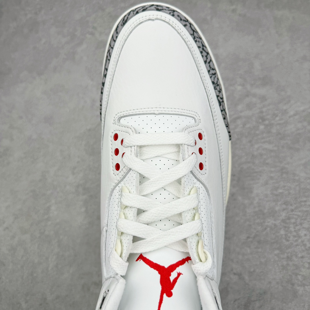 图片[4]-💰390 ＃Lw纯原 Air Jordan AJ3 Retro 做旧白水泥 DN3707-100 圈内最强三代系列 匠心打造 开发时长超过半年 目前可过各类鉴定或无法鉴定 裸鞋随便操作 全套原纸板楦头开发 原厂大底磨具加持立体防滑纹理 原装可视Air Sole气垫 原汁原味最完美的三代版型 唯一正确鞋头趴度弧度高度鞋身腰线 原厂TPU彩虹扎染后跟饰片 正确内里反口里网布 皮料菱角分明不变形无多余毛边 广东原厂zp同批次手工大底描漆拉丝 市场唯一原厂鞋扣模具 原厂织唛标 原厂飞人电绣工艺 尾指中部跳三针 独家绑鞋带手法 印刷中底布 四线拉帮 米色美纹纸贴合固定 进口港宝加持 后跟自然饱满 全鞋荧光划线卡点 追求极致完美 每一双都是工艺品 多重QC质检 超越公司货的品控标准 实实在在的免检产品 SIZE：36 36.5 37.5 38 38.5 39 40 40.5 41 42 42.5 43 44 44.5 45 45.5 46 47.5 48.5 编码：by4936060-运动鞋