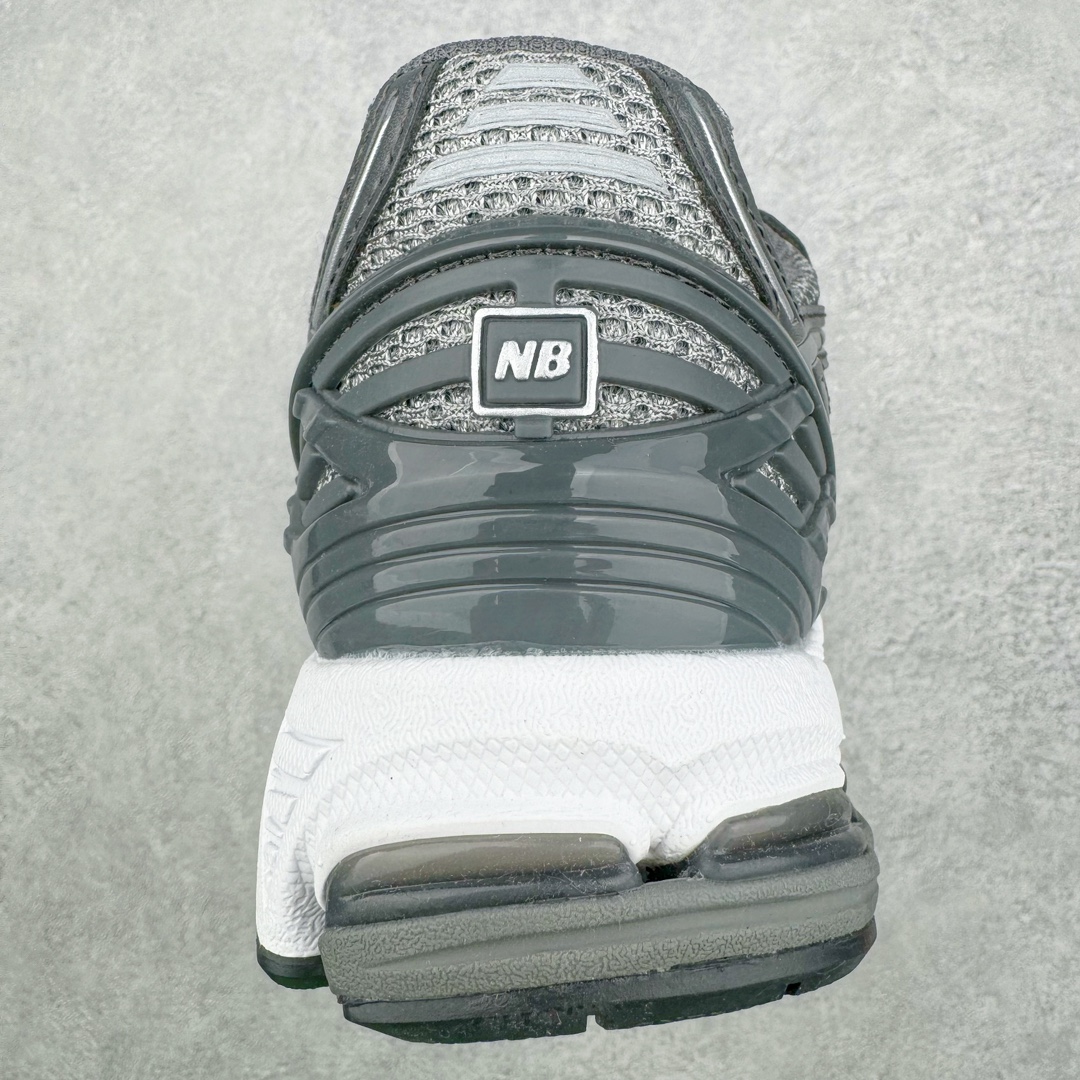 图片[8]-＃M纯原 New Balance M1906RJS 灰色 NB新百伦潮流复古织物皮革减震防滑耐磨轻便低帮跑步鞋 原档数据独立私模大底 唯一正确六层组合大底 RB前软后硬 百分百还原原鞋脚感 基于市场现有版本全新升级调整 NB市场最强产物 全网最全配色加持 全套原楦原纸板原厂数据开发 全鞋电脑针车加持 原厂网布 原装进口头层翻毛皮料正确绒感卡色 正确中底拉帮中底网布细节 一比一手工擦旧效果 冲裁组合 匠心打造 耗时两个月开发完成 工艺极其复杂难度可想而知 高端零售专供产物 尺码：36 37 37.5 38 38.5 39.5 40 40.5 41.5 42 42.5 43 44 44.5 45 45.5 46.5 47-选品中心