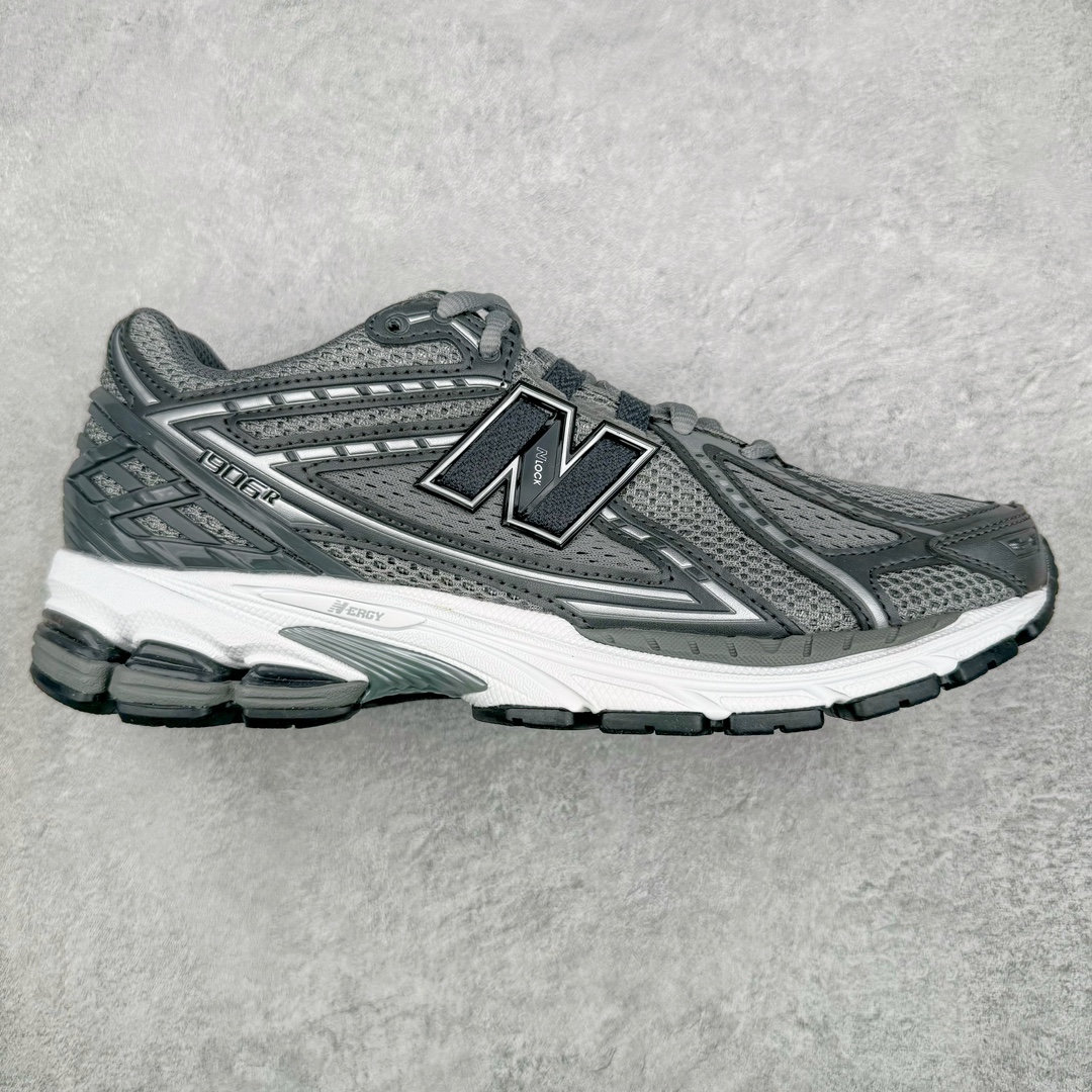 图片[4]-＃M纯原 New Balance M1906R系列 NB新百伦潮流复古织物皮革减震防滑耐磨轻便低帮跑步鞋 原档数据独立私模大底 唯一正确六层组合大底 RB前软后硬 百分百还原原鞋脚感 基于市场现有版本全新升级调整 NB市场最强产物 全网最全配色加持 全套原楦原纸板原厂数据开发 全鞋电脑针车加持 原厂网布 原装进口头层翻毛皮料正确绒感卡色 正确中底拉帮中底网布细节 一比一手工擦旧效果 冲裁组合 匠心打造 耗时两个月开发完成 工艺极其复杂难度可想而知 高端零售专供产物 尺码：36 37 37.5 38 38.5 39.5 40 40.5 41.5 42 42.5 43 44 44.5 45 45.5 46.5 47-选品中心