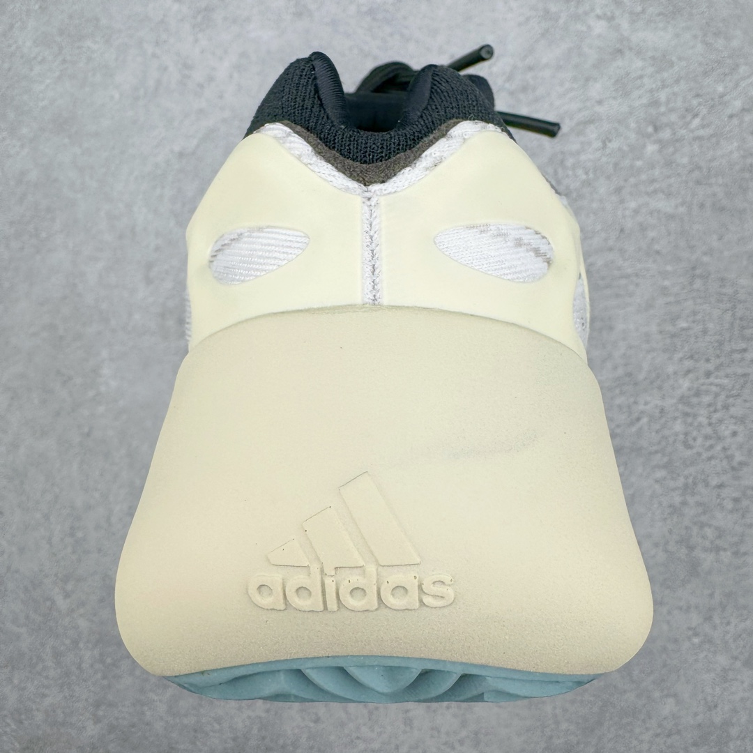 图片[8]-＃Lw纯原 yeezy 700V3 黑武士配色 H67799 全套原楦原纸版 打造灵魂正确版型 原厂贾卡原面 纹路与正品一致 高频进口夜光KPU完美组合原面 呈现炫丽星空夜光效果 此款非Boost爆米花科技 鞋底采用BOUNCE 全新缓震科技 脚感同样舒适 原厂RB鞋头材质 质感厚度与正品一致 完美贴合成型 正确原盒原标包装 匠心工艺 仅对原鞋 完美充正几率过验！尺码 36 36.5 40 40.5 41 42 42.5 43 44 44.5 45 46 46.5 47 48-选品中心