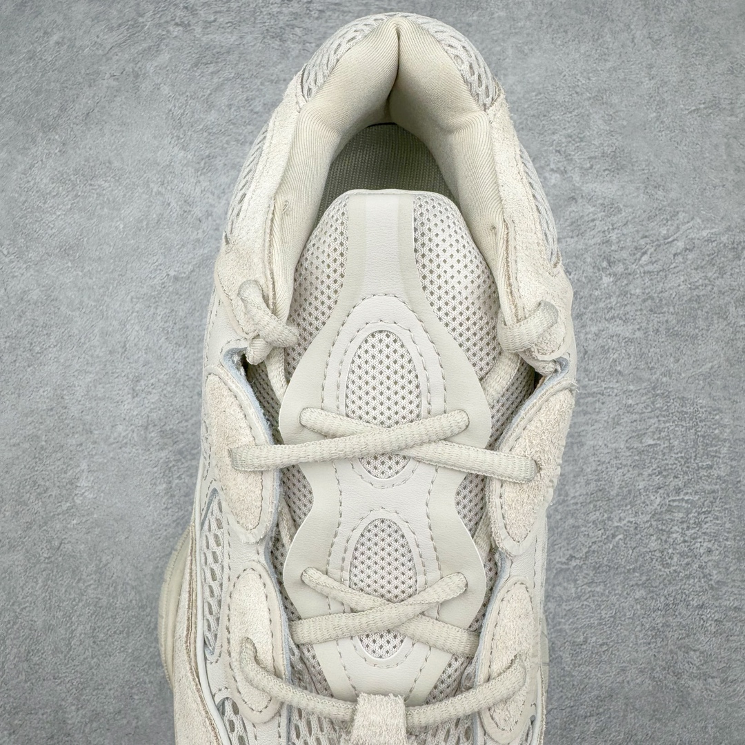 图片[5]-＃Lw纯原 Yeezy 500 Desert Rat 灰白色 DB2908 圈内高端卖家首选 完美零瑕疵 冲正绝不翻车 万邦原厂翻毛、甩纹牛皮 内置adiPRENE+减震科技 全鞋包括内里 机台针车间距调整与原版一致 原底模具开发 \\\”adiPRENE\\\”字样完美呈现 UV紫光下 鞋面、鞋垫反馈效果正确 原标测写 内外标、吊牌芯片卡 遵循原版 尺码：36 36.5 37 38 38.5 39 40 40.5 41 42 42.5 43 44 44.5 45 46 46.5 47 48-选品中心