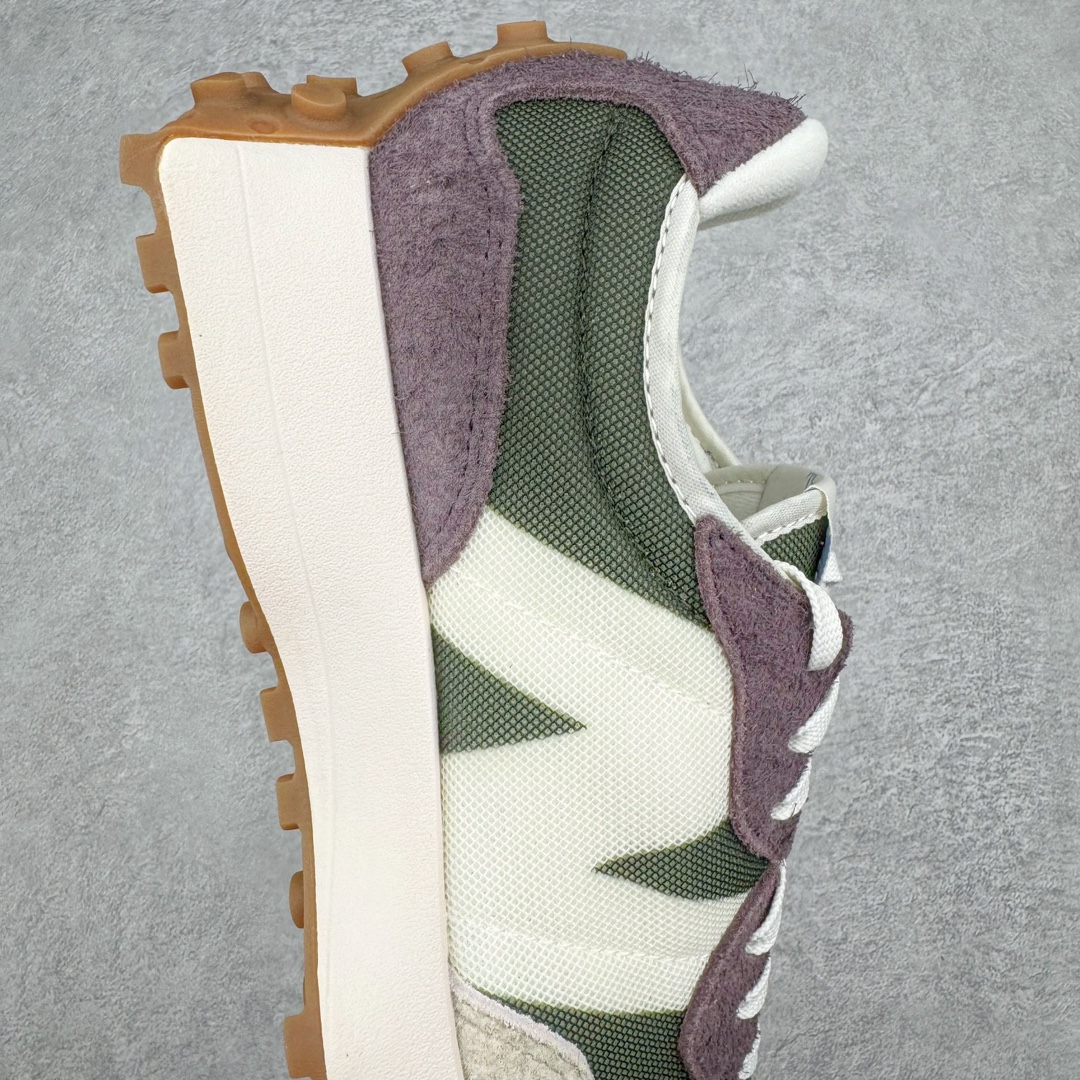 图片[6]-＃M纯原 New Balance NB327 新百伦系列复古休闲运动慢跑鞋 灰绿紫 WS327COB 原厂细翻毛 原数据档案结合二次高弾MD材料打造原版鞋底 鞋面由原厂特殊定制材料纹路细腻 多道序QC把关品质完善 细节完美 以更纯粹的复古风格设计打造的全新造型 侧身还以解构设计 将 N 字标志以做旧压花样式呈现 样式别具新意 而麂皮、冲孔皮革的塑造 则呈现出高级怀旧气质 也让鞋款在奢华时装风格与运动氛围之间达到了平衡 尺码：36 37 37.5 38 38.5 39.5 40 40.5 41.5 42 42.5 43 44 44.5 45 45.5-选品中心