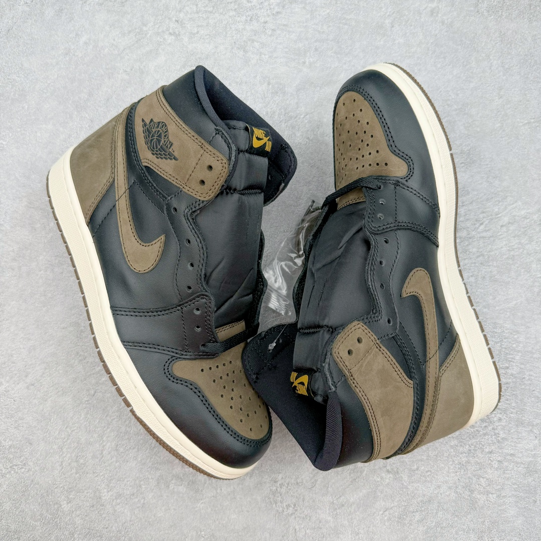 图片[3]-零售💰190 ＃莞产特价福利‼ Air Jordan AJ1 High 高帮全系列 工厂转型 亏本清仓 原盒原配 大厂出品 原厂楦头纸板数据开发 鞋型公整不松垮 采购头层皮料冲裁 高整洁度 上脚原汁原味的公司货既视感 原底独立模具 中底四线拉帮完美走线 原模大底咬花 尺码对应库存‼️ 编码：by1936090-运动鞋