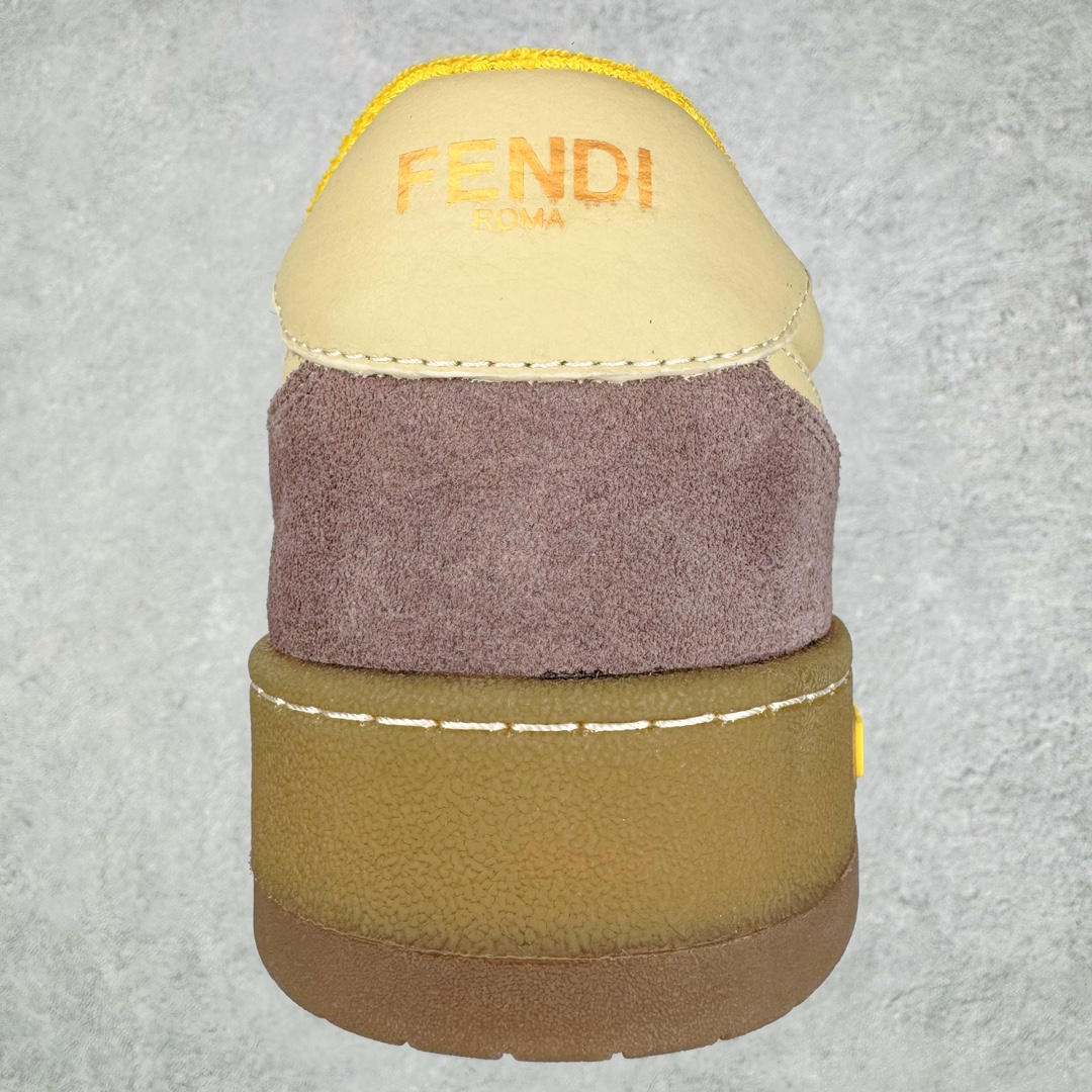 图片[8]-＃S版纯原 FENDI 芬迪 Match sneaters低帮运动鞋 独家定制 全身20几个细节点全部做到一致还原 吊打市面所有版本 独家原装套装配件官方同源 渠道原装订单 全套专柜包装物及配件#鞋底嵌入核心防伪芯片感应装置 FENDI芬迪match最新爆款情侣款运动鞋板鞋原版购入 高工艺无缝细空胶技术 贴楦误差0.05mm,鞋底采用固特异内外锁死工艺 最大限度弯折永不开胶 原鞋一致效果环保无味 鞋面采用麂皮和皮革拼接组合 logo内里采用毛巾绒里 上脚超级柔软 轻便 舒适搭配卫衣 尺码：35 36 37 38 39 40 41 42 43 44 45-选品中心