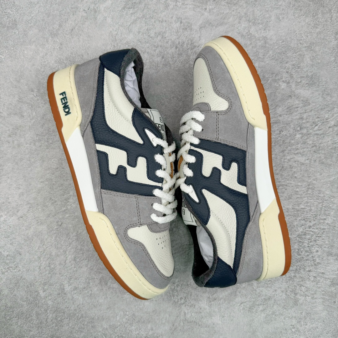 图片[3]-＃S版纯原 FENDI 芬迪 Match sneaters低帮运动鞋 独家定制 全身20几个细节点全部做到一致还原 吊打市面所有版本 独家原装套装配件官方同源 渠道原装订单 全套专柜包装物及配件#鞋底嵌入核心防伪芯片感应装置 FENDI芬迪match最新爆款情侣款运动鞋板鞋原版购入 高工艺无缝细空胶技术 贴楦误差0.05mm,鞋底采用固特异内外锁死工艺 最大限度弯折永不开胶 原鞋一致效果环保无味 鞋面采用麂皮和皮革拼接组合 logo内里采用毛巾绒里 上脚超级柔软 轻便 舒适搭配卫衣 尺码：35 36 37 38 39 40 41 42 43 44 45-选品中心