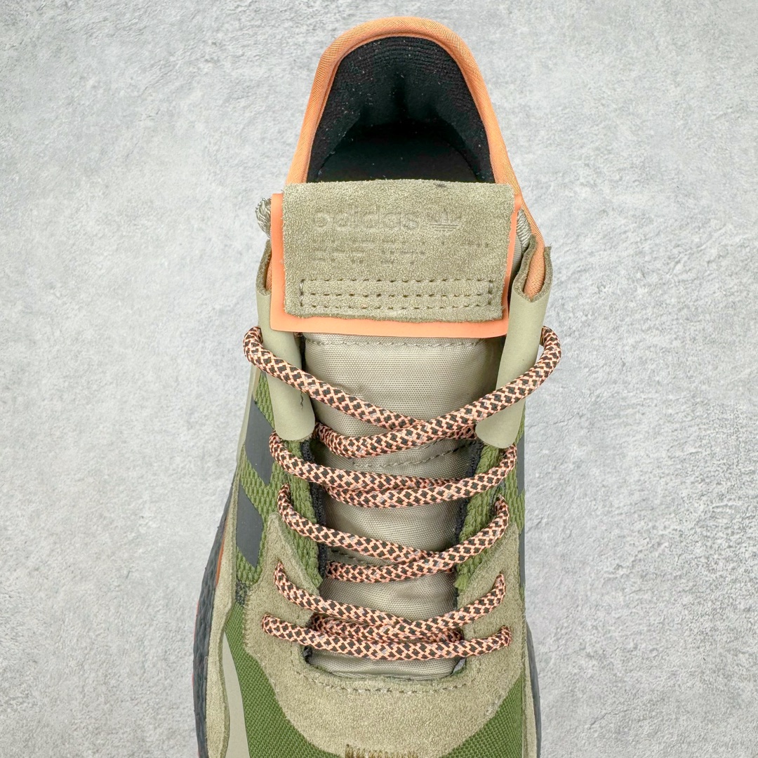 图片[5]-＃纯原福利 AD originals Nite Jogger Pride 夜行者减震耐磨低帮反光复古休闲百搭运动跑鞋 原厂材料 原厂大底 原装工艺 原鞋一致 记忆海绵 鞋眼使用原鞋一致电绣加针车工艺 后跟全部一致采用原鞋工艺 四针六线进口机 区别市面三针五线 头层皮打造 原厂流水标 3D喷漆 瞄漆 私家独模 网布搭配麂皮拼接打造鞋面 极具复古风格鞋头及鞋跟点缀3M反光设计 极为亮眼中底采用全掌Boost科技 厚度相当可观 脚感极佳 尺码：36 36⅔ 37⅓ 38 38⅔ 39⅓ 40 40⅔ 41⅓ 42 42⅔ 43⅓ 44 45-选品中心