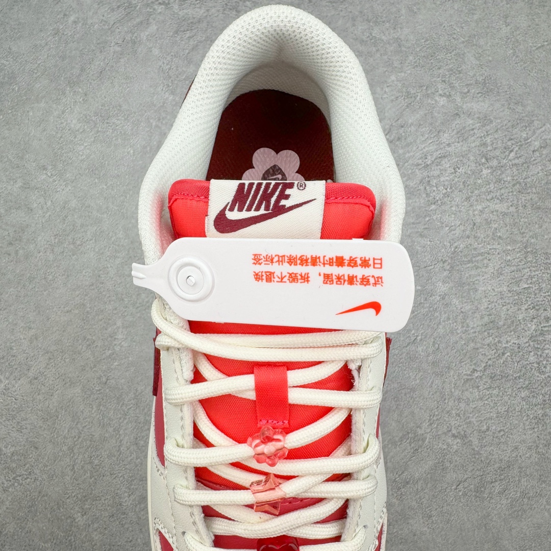 图片[5]-＃SS史诗 NK Dunk Low 潮流时尚舒适防滑耐磨低帮板鞋 全网最全Dunk系列配色 实力大厂出品 新配色陆续开发 利润个位数只为口碑 超强性价比 全套原纸板楦头开发 确保原汁原味 完美呈现DUNK版型 一比一鞋头弧度高度鞋身弧度 此版本只针对中端市场 皮料材质有所更替 其他数据细节工艺流程均保持一致 绝不口嗨 细节品控鞋型随意对比 独家私模官方第六代原厂航空铝磨具打磨大底 鞋头坡度极致还原 无解鞋型 原盒原配 圈内天花板工艺 原厂玻璃冲刀 超高清洁度 全鞋零毛边皮料切割 原厂中底布点胶 中底布拉帮走线遵循公司 尺码：36 36.5 37.5 38 38.5 39 40 40.5 41 42 42.5 43 44 44.5 45 46-选品中心