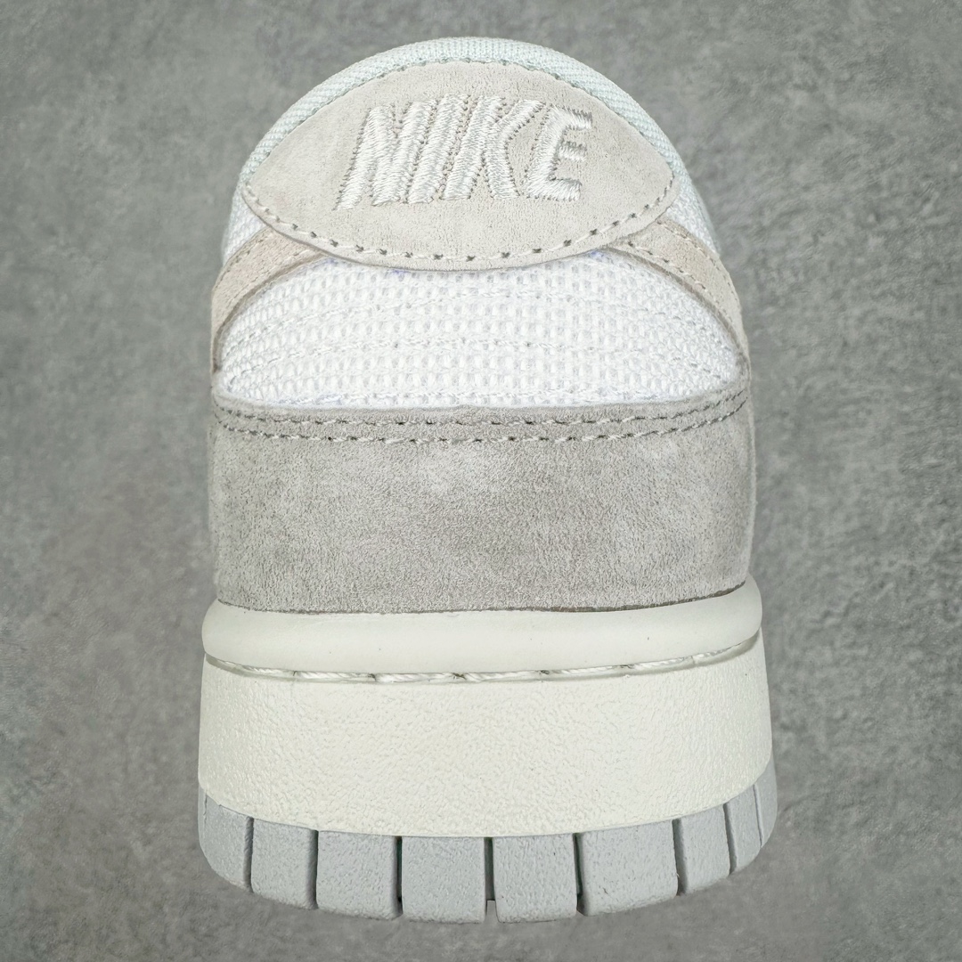 图片[8]-＃SS史诗 NK Dunk Low 潮流时尚舒适防滑耐磨低帮板鞋 全网最全Dunk系列配色 实力大厂出品 新配色陆续开发 利润个位数只为口碑 超强性价比 全套原纸板楦头开发 确保原汁原味 完美呈现DUNK版型 一比一鞋头弧度高度鞋身弧度 此版本只针对中端市场 皮料材质有所更替 其他数据细节工艺流程均保持一致 绝不口嗨 细节品控鞋型随意对比 独家私模官方第六代原厂航空铝磨具打磨大底 鞋头坡度极致还原 无解鞋型 原盒原配 圈内天花板工艺 原厂玻璃冲刀 超高清洁度 全鞋零毛边皮料切割 原厂中底布点胶 中底布拉帮走线遵循公司 尺码：36 36.5 37.5 38 38.5 39 40 40.5 41 42 42.5 43 44 44.5 45 46-选品中心
