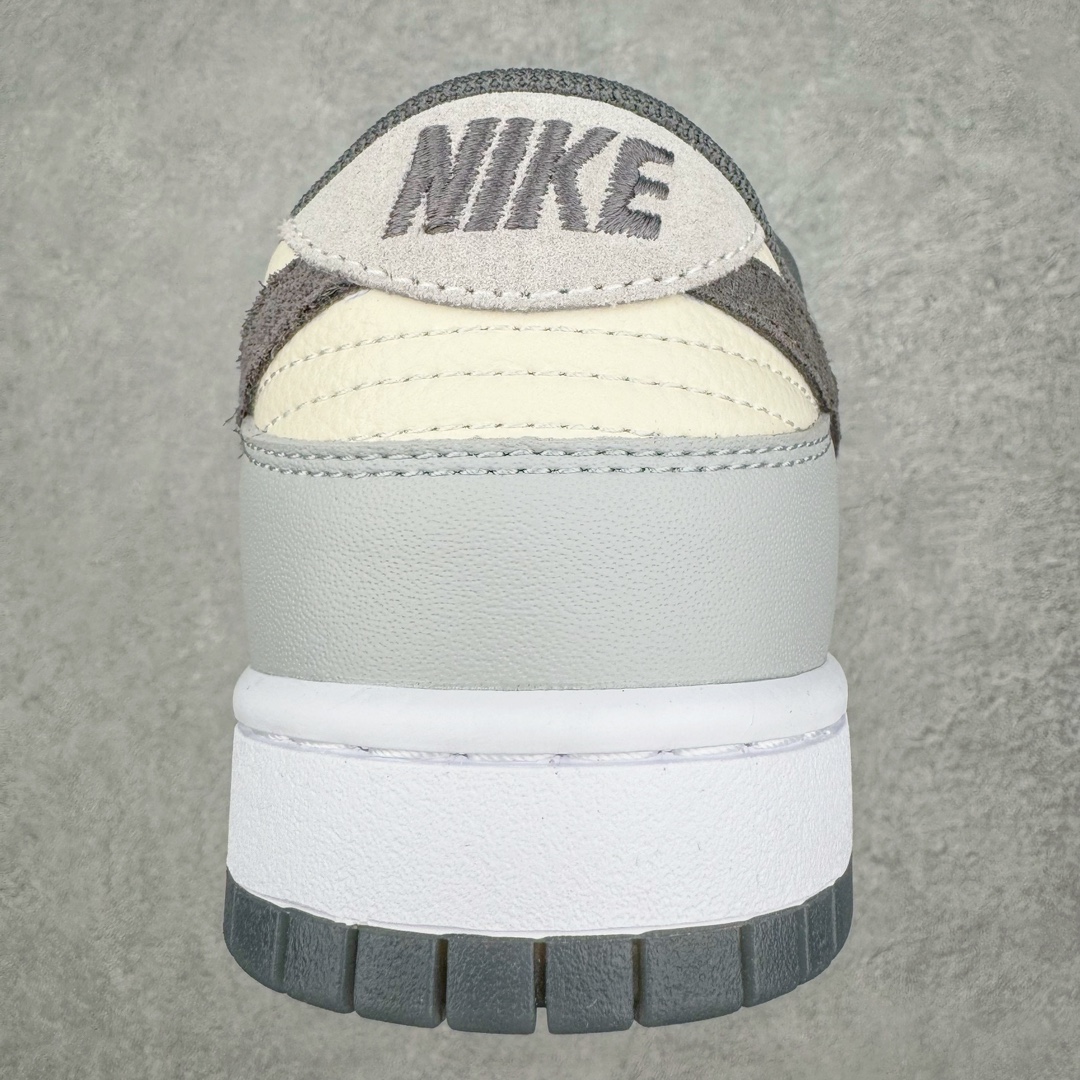 图片[8]-＃SS史诗 NK Dunk Low 潮流时尚舒适防滑耐磨低帮板鞋 全网最全Dunk系列配色 实力大厂出品 新配色陆续开发 利润个位数只为口碑 超强性价比 全套原纸板楦头开发 确保原汁原味 完美呈现DUNK版型 一比一鞋头弧度高度鞋身弧度 此版本只针对中端市场 皮料材质有所更替 其他数据细节工艺流程均保持一致 绝不口嗨 细节品控鞋型随意对比 独家私模官方第六代原厂航空铝磨具打磨大底 鞋头坡度极致还原 无解鞋型 原盒原配 圈内天花板工艺 原厂玻璃冲刀 超高清洁度 全鞋零毛边皮料切割 原厂中底布点胶 中底布拉帮走线遵循公司 尺码：36 36.5 37.5 38 38.5 39 40 40.5 41 42 42.5 43 44 44.5 45 46-选品中心