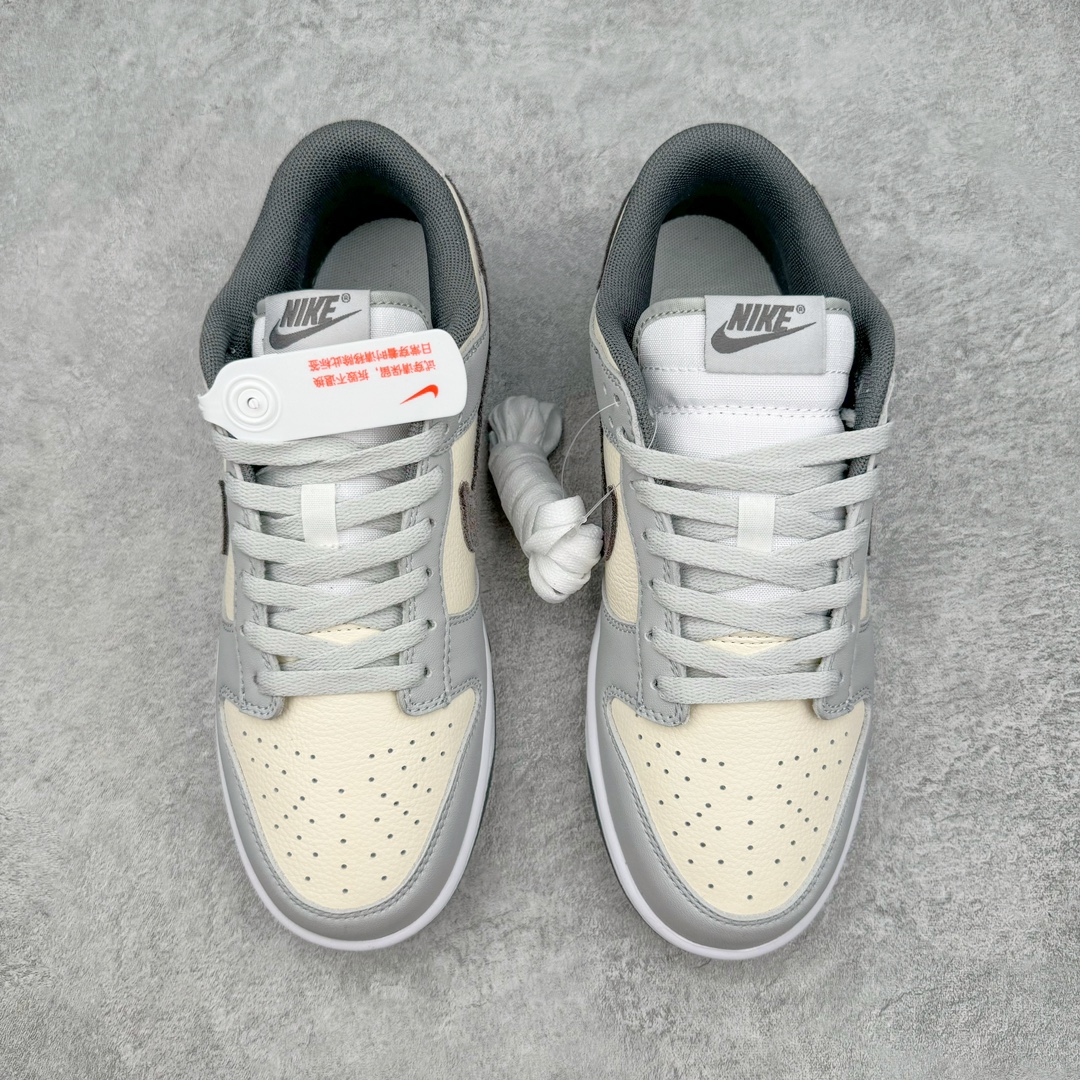 图片[2]-＃SS史诗 NK Dunk Low 潮流时尚舒适防滑耐磨低帮板鞋 全网最全Dunk系列配色 实力大厂出品 新配色陆续开发 利润个位数只为口碑 超强性价比 全套原纸板楦头开发 确保原汁原味 完美呈现DUNK版型 一比一鞋头弧度高度鞋身弧度 此版本只针对中端市场 皮料材质有所更替 其他数据细节工艺流程均保持一致 绝不口嗨 细节品控鞋型随意对比 独家私模官方第六代原厂航空铝磨具打磨大底 鞋头坡度极致还原 无解鞋型 原盒原配 圈内天花板工艺 原厂玻璃冲刀 超高清洁度 全鞋零毛边皮料切割 原厂中底布点胶 中底布拉帮走线遵循公司 尺码：36 36.5 37.5 38 38.5 39 40 40.5 41 42 42.5 43 44 44.5 45 46-选品中心