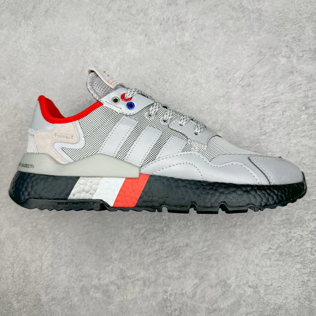 图片[12]-＃纯原福利 AD originals Nite Jogger Pride 夜行者减震耐磨低帮反光复古休闲百搭运动跑鞋 原厂材料 原厂大底 原装工艺 原鞋一致 记忆海绵 鞋眼使用原鞋一致电绣加针车工艺 后跟全部一致采用原鞋工艺 四针六线进口机 区别市面三针五线 头层皮打造 原厂流水标 3D喷漆 瞄漆 私家独模 网布搭配麂皮拼接打造鞋面 极具复古风格鞋头及鞋跟点缀3M反光设计 极为亮眼中底采用全掌Boost科技 厚度相当可观 脚感极佳 尺码：36 36⅔ 37⅓ 38 38⅔ 39⅓ 40 40⅔ 41⅓ 42 42⅔ 43⅓ 44 45-选品中心