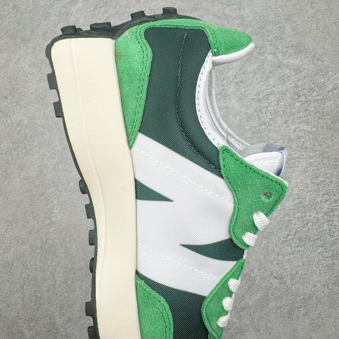 图片[6]-＃福利特价 New Balance MS327 NB新百伦系列复古休闲运动慢跑鞋 以更纯粹的复古风格设计打造的全新造型 侧身还以解构设计 将 N 字标志以做旧压花样式呈现 样式别具新意 而麂皮、冲孔皮革的塑造 则呈现出高级怀旧气质 也让鞋款在奢华时装风格与运动氛围之间达到了平衡 鞋身采用尼龙及猪巴革麂皮物料拼接构成 中底高弹PU材质及满丁防滑橡胶外底 尺码：36 37 37.5 38 38.5 39.5 40 40.5 41.5 42 42.5 43 44 45-选品中心