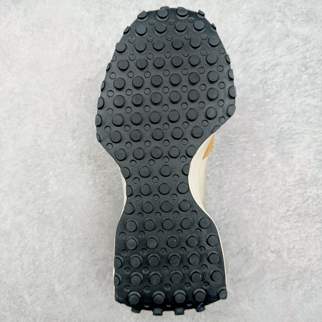 图片[9]-＃福利特价 New Balance MS327 NB新百伦系列复古休闲运动慢跑鞋 以更纯粹的复古风格设计打造的全新造型 侧身还以解构设计 将 N 字标志以做旧压花样式呈现 样式别具新意 而麂皮、冲孔皮革的塑造 则呈现出高级怀旧气质 也让鞋款在奢华时装风格与运动氛围之间达到了平衡 鞋身采用尼龙及猪巴革麂皮物料拼接构成 中底高弹PU材质及满丁防滑橡胶外底 尺码：36 37 37.5 38 38.5 39.5 40 40.5 41.5 42 42.5 43 44 45-选品中心