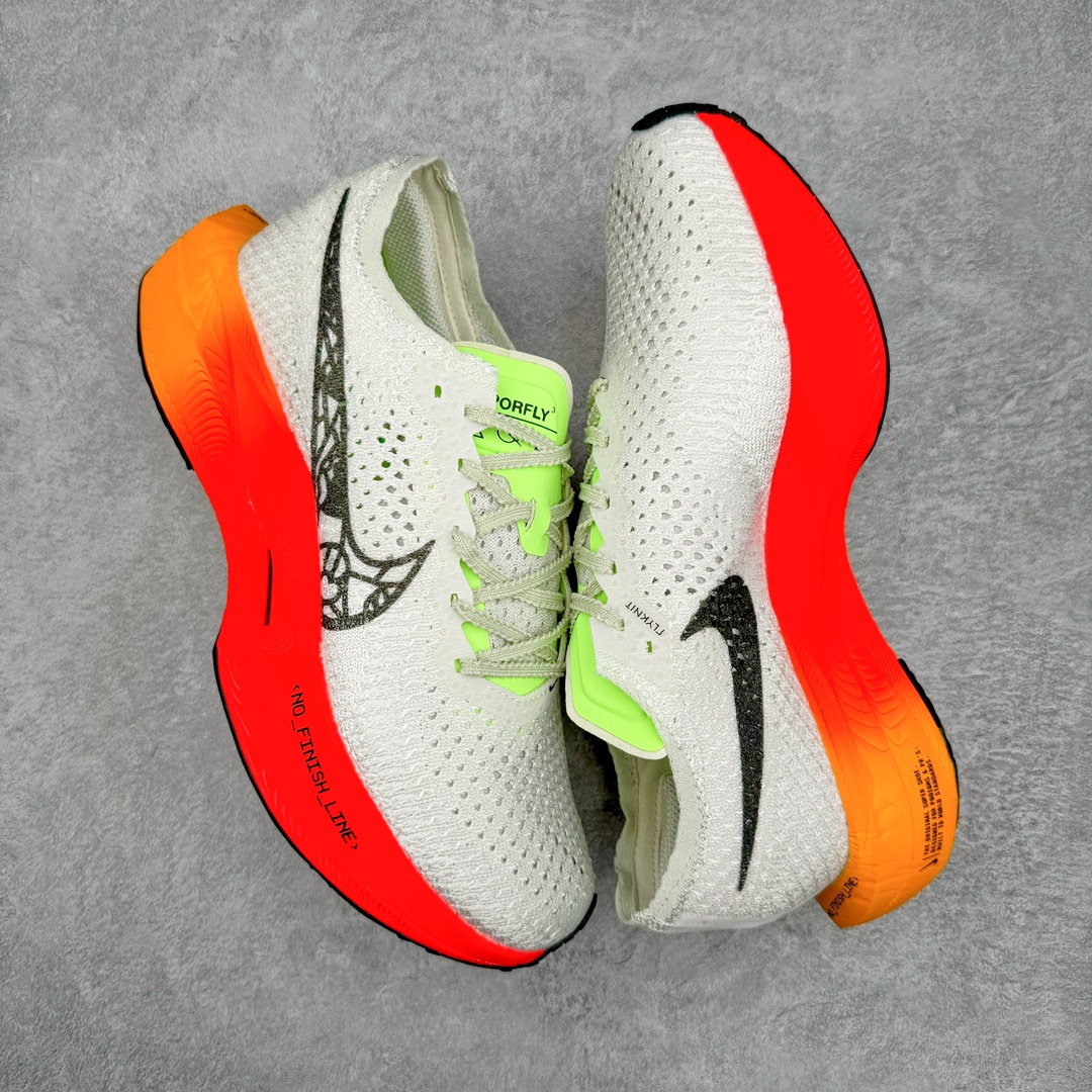 ＃纯原福利‼️
💰150 合作私
NK Zoom VaporFly Next 3% 编织飞线马拉松三代超级休运动跑鞋 泰光zp订单 真碳加持 保留了NK Systeml的突破性产品科技 且在这个基础上搭载了NK Flyknit鞋面 让这双为比赛竞速而打造的战靴更加轻盈、透气突破性的Zoom X泡棉带来NK跑步至今为止最为出色的能量回馈 
Size 详情看库存！
