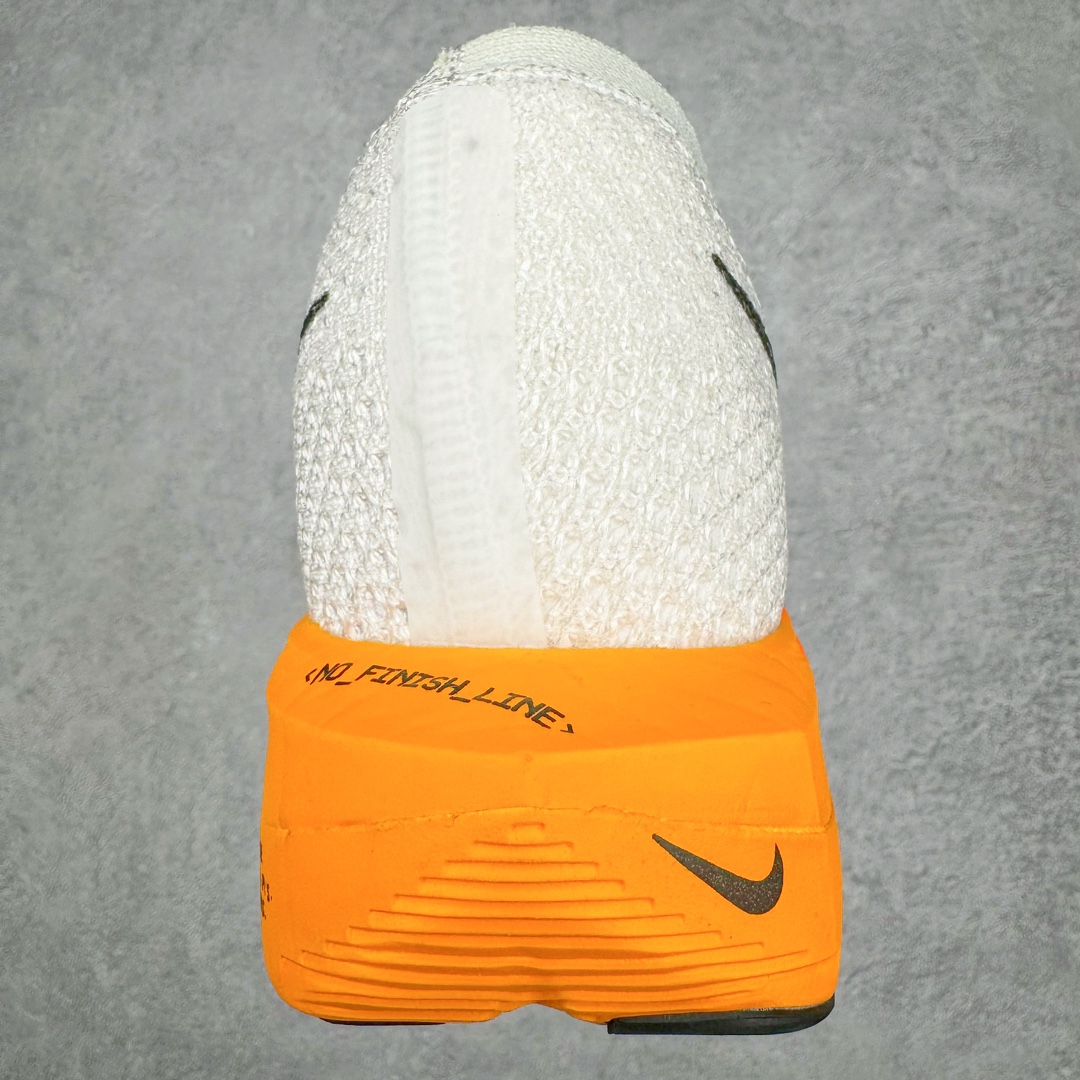 ＃纯原福利‼️
💰150 合作私
NK Zoom VaporFly Next 3% 编织飞线马拉松三代超级休运动跑鞋 泰光zp订单 真碳加持 保留了NK Systeml的突破性产品科技 且在这个基础上搭载了NK Flyknit鞋面 让这双为比赛竞速而打造的战靴更加轻盈、透气突破性的Zoom X泡棉带来NK跑步至今为止最为出色的能量回馈 
Size 详情看库存！
