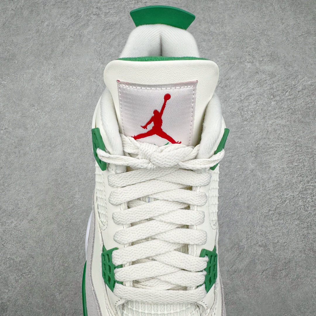 图片[5]-＃GX NK SB x Air Jordan AJ4 联名绿松石 白绿 DR5415-103 全新批次 重点区分市面 唯一正确细节 后跟饰片中心位置有合模线 超弹硅胶材质 内层不织布补强 补强为硅胶提供更强耐久性 避免断裂 圈内最强四代 独家外贸特供尺码含 45.5 49.5 50.5 耗时半年巨作 全套原纸板楦头开发 原厂特供皮料加持 确保原汁原味 完美呈现四代版型 一比一鞋头弧度高度鞋身弧度 数据细节工艺流程均保持原鞋一致 原厂TPU网格鞋带扣 正确内里网布 菱角分明不变形无多余毛边 柔软性质感一致于原鞋 市场唯一原厂鞋扣模具 背面可见隐藏注塑口 原厂织唛标 原厂飞人电绣工艺 尾指中部跳三针 独家绑鞋带手法 印刷中底布 四线拉帮 米色美纹纸贴合固定 进口港宝加持 后跟自然饱满 全鞋荧光划线卡点 追求极致完美 每一双都是工艺品 多重QC质检 超越公司货的品控标准 实实在在的免检产品 尺码：40 40.5 41 42 42.5 43 44 44.5 45 45.5 46 47.5 48.5 49.5 50.5-选品中心