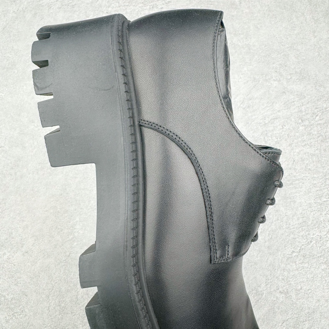 图片[6]-＃GD广顶 Balenciaga Trooper 巴黎世家时尚系带牛皮厚底德比鞋 象征着时尚的前沿 款式典雅而时尚 突显法式高雅气息 众多国内外一线潮流明星上脚加持 舒适鞋面 具有很好的延展性和透气性 外观设计鞋身运用简洁的黑色进行搭配 上脚颜值高 鞋跟耐磨性强 不易打滑 尺码：39-45（偏大一码）-选品中心