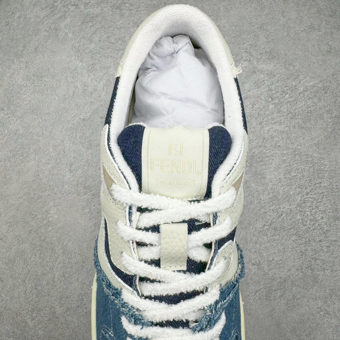 图片[5]-＃S版纯原 FENDI 芬迪 Match sneaters低帮运动鞋 独家定制 全身20几个细节点全部做到一致还原 吊打市面所有版本 独家原装套装配件官方同源 渠道原装订单 全套专柜包装物及配件#鞋底嵌入核心防伪芯片感应装置 FENDI芬迪match最新爆款情侣款运动鞋板鞋原版购入 高工艺无缝细空胶技术 贴楦误差0.05mm,鞋底采用固特异内外锁死工艺 最大限度弯折永不开胶 原鞋一致效果环保无味 鞋面采用麂皮和皮革拼接组合 logo内里采用毛巾绒里 上脚超级柔软 轻便 舒适搭配卫衣 尺码：35 36 37 38 39 40 41 42 43 44 45-选品中心