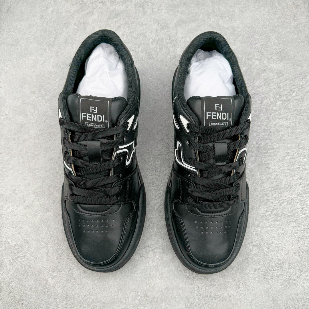 图片[2]-＃S版纯原 FENDI 芬迪 Match sneaters低帮运动鞋 独家定制 全身20几个细节点全部做到一致还原 吊打市面所有版本 独家原装套装配件官方同源 渠道原装订单 全套专柜包装物及配件#鞋底嵌入核心防伪芯片感应装置 FENDI芬迪match最新爆款情侣款运动鞋板鞋原版购入 高工艺无缝细空胶技术 贴楦误差0.05mm,鞋底采用固特异内外锁死工艺 最大限度弯折永不开胶 原鞋一致效果环保无味 鞋面采用麂皮和皮革拼接组合 logo内里采用毛巾绒里 上脚超级柔软 轻便 舒适搭配卫衣 尺码：35 36 37 38 39 40 41 42 43 44 45-选品中心