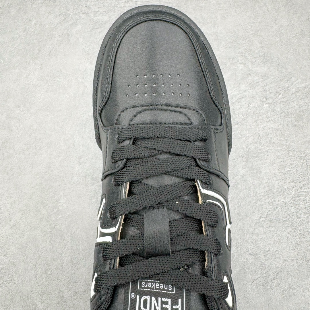 图片[4]-＃S版纯原 FENDI 芬迪 Match sneaters低帮运动鞋 独家定制 全身20几个细节点全部做到一致还原 吊打市面所有版本 独家原装套装配件官方同源 渠道原装订单 全套专柜包装物及配件#鞋底嵌入核心防伪芯片感应装置 FENDI芬迪match最新爆款情侣款运动鞋板鞋原版购入 高工艺无缝细空胶技术 贴楦误差0.05mm,鞋底采用固特异内外锁死工艺 最大限度弯折永不开胶 原鞋一致效果环保无味 鞋面采用麂皮和皮革拼接组合 logo内里采用毛巾绒里 上脚超级柔软 轻便 舒适搭配卫衣 尺码：35 36 37 38 39 40 41 42 43 44 45-选品中心