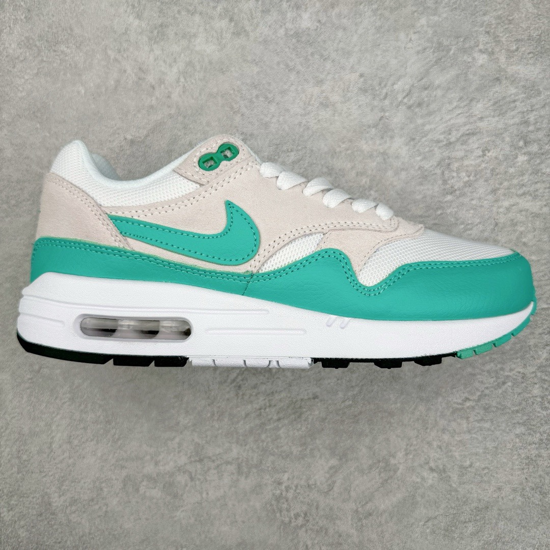 图片[6]-零售💰230 ＃超级福利‼NK Air Max 1 初代复古气垫慢跑鞋 由Tinker Hatfeld和Mark Parker在1987年设计 灵感来自于巴黎蓬皮杜中心 在参观了蓬皮杜中心之后提出了Air Max的标志性开窗可视气垫的理念 并将其实际开发成功 是NK史上第一双可视气垫跑鞋 凭借着Air Max气垫带来的舒适脚感和鞋面面料上的不断精进才使得Air Max 1在现如今都是复古慢跑鞋的首选 深厚的历史渊源 独特的流线形设计 极为复古的外观使得它深受鞋迷的喜爱 SIZE：36 36.5 37.5 38 38.5 39 40 40.5 41 42 42.5 43 44 44.5 45 46 47.5 编码：by2936030-运动鞋