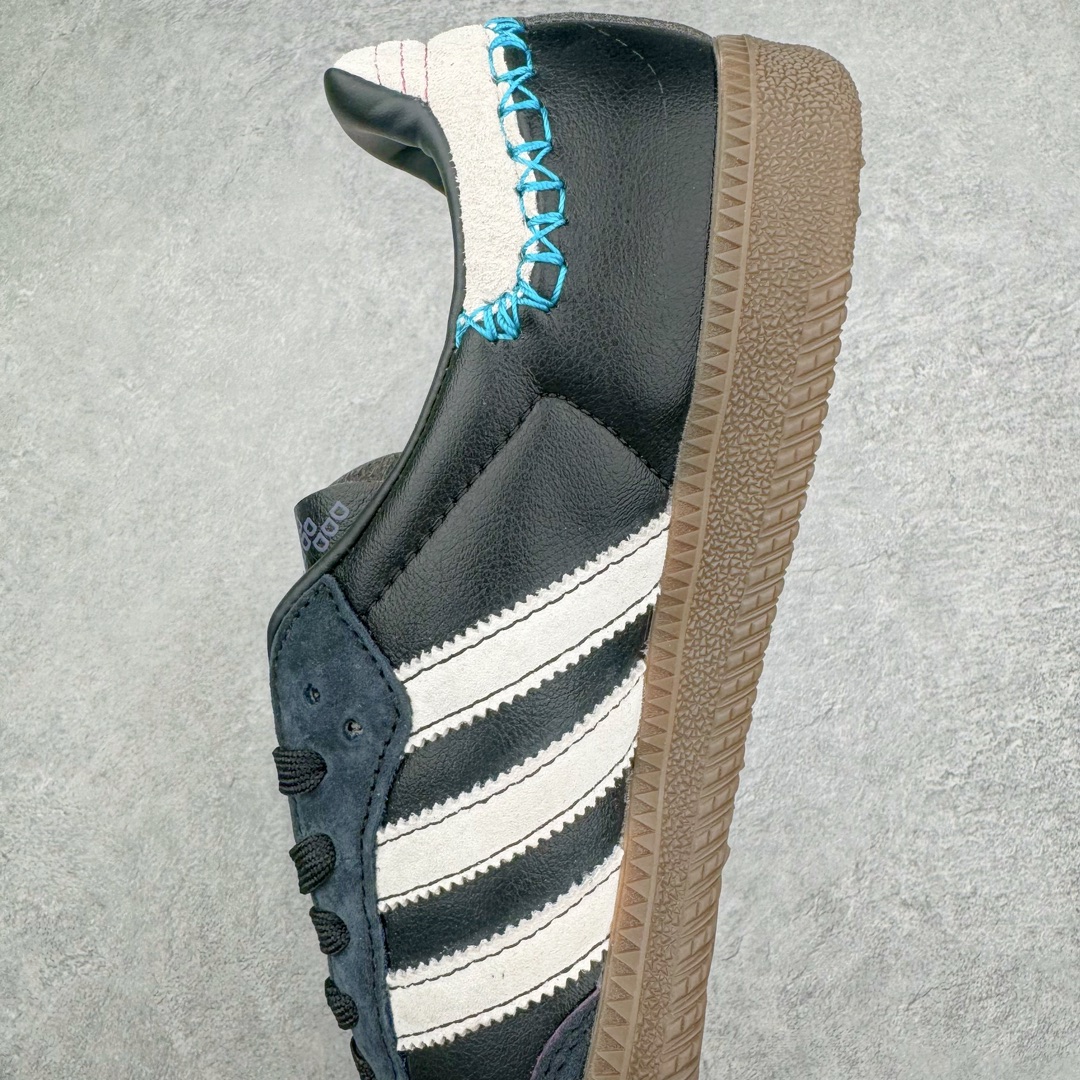 图片[7]-AD Original Samba OG 复古经典轻便板鞋 ID1141 这款桑巴鞋展示了高质量的工艺 带有装饰的超锁缝制和无缝的手感 柔软、柔软的皮革造型和标志性的3条纹完成了精致的外观 正规合身鞋带 鞋面上有绒面鞋垫 橡胶鞋底 享受正畸套筒软感 自50年代首次亮相以来就一直在赢得粉丝的青睐 尺码：36 36.5 37.5 38 38.5 39 40 40.5 41 42 42.5 43 44 44.5 45-选品中心