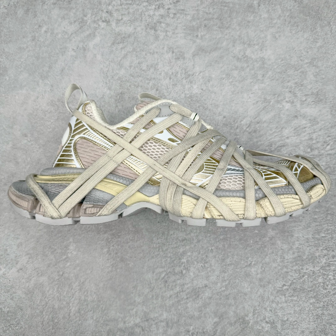 ＃纯原 BALENCIAGA 3XL Sneakers 巴黎世家十代网布系带低帮走秀复古老爹鞋 全套原纸板楦头开发 最原汁原味的灵魂版型 全鞋荧光划线卡点 胶水把控整洁度追求极致完美 每一双都是工艺品 多重QC质检 超越公司货的品控标准 实实在在的免检产品 原盒原配 正确字体电绣 粗细、位置、大小正确 侧边TPU 透气孔匹配意产原版 正确分离大底 TPU软底 原版一致大底LOGO 立体感十足 原厂皮料水洗做旧 采购原厂网纱 不含皮革 网布材料和聚氨酯 磨损效果 鞋头边缘和后帮 Balenciaga 徽标 鞋面和后跟凸印尺码 鞋舌 3XL 橡胶品牌标识和反光细节 鞋帮拉袢和鞋舌拉祥 配反光细节 备用鞋带在鞋履前侧 可在穿着前取下 便于不同造型搭配 偏大一码 尺码：35 36 37 38 39 40 41 42 43 44 45 46-选品中心