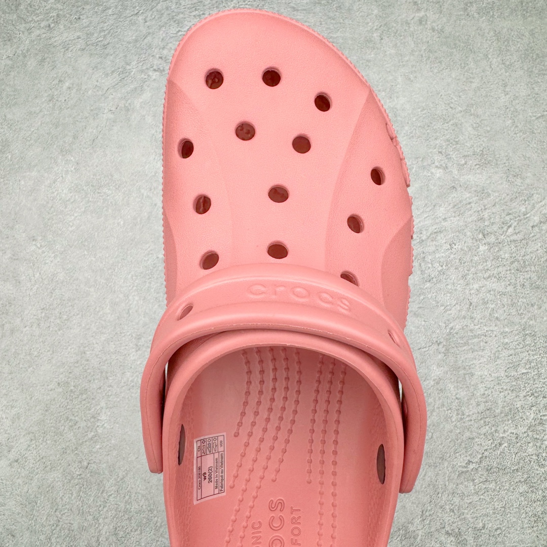 图片[4]-零售💰170 ＃DG莞产 Crocs Baya Platform Clog 卡骆驰贝雅云彩休闲沙滩洞洞鞋拖鞋凉鞋鞋 透明防水袋包装 注意配件需单独购买 超轻Croslite专利材料打造 鞋面更加耐用易清洗 该鞋款轻盈舒适 2002年 经典克骆格诞生 秉承外形简单 穿着舒适的初衷 不断为消费者带来舒适的穿着体验 穿出“趣”味 鞋面洞洞可搭彰显个性的智必星 一鞋两穿 可调节式后跟带增添鞋身的稳固性能 放前面变成愜意舒适的凉拖 放后面行走跑跳更加稳妥 Croslite ™材料 封闭式细胞树脂 能够在体温作用下自动变形以适应脚部形状 涉水性优秀的同时易于清洁 抓地力强 不易打滑 Crocs的核心理念：轻便 灵活 全方位的舒适感 同步官方尺码：M4（36-37） M5（37-38）M6（38-39）M7（39-40） 编码：by1936070-运动鞋