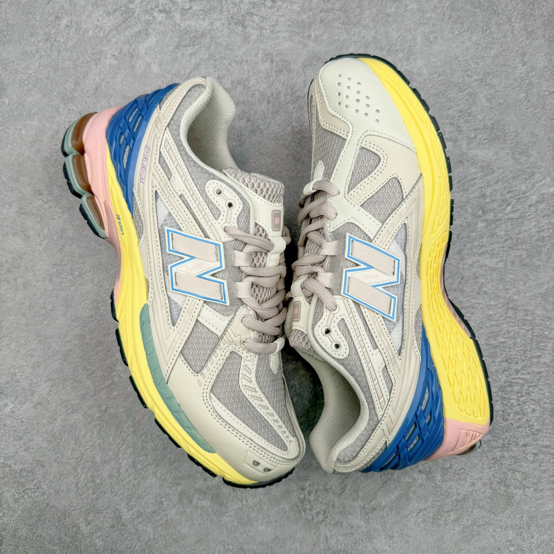 图片[3]-零售💰290 ＃DT纯原 新百伦NB New Balance M1906系列 全套原楦原纸板原厂数据开发 进口三明治网面 原装进口皮料正确绒感卡色 正确中底拉帮中底网布细节 原厂标裁 带紫光防伪 定制后跟透明水晶模块 冲裁组合 大底贴合程度胶水上色把控完美 整洁度挑战全网艺术家 多道序QC把关品质完善 匠心打造 耗时两个月开发完成 工艺极其复杂难度可想而知 新开独立私模大底 正确六层组合大底 高端零售专供产物 Size：36 37 37.5 38 38.5 39 40 40.5 41 42 42.5 43 44 45 编码：Dby2936090-运动鞋