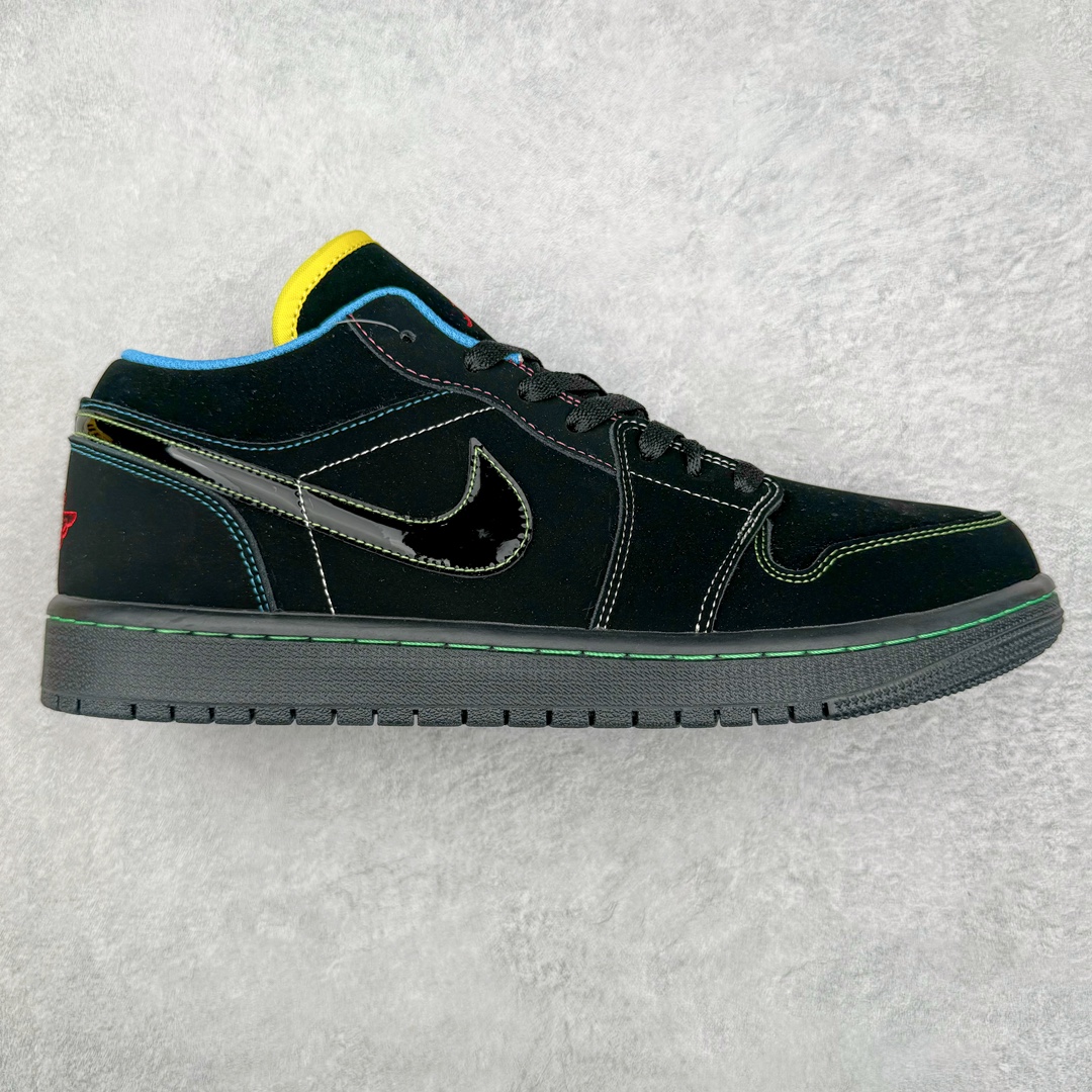 零售💰240 ＃K版 Air Jordan AJ1 Low 低帮 黑色 338145-003 全新流水线出品 DT版本唯一平替选择 市场第二梯队最强版 全部原鞋开发 原楦原纸板开发 全鞋电脑针车 原厂内置全掌气垫 原盒内在原标 唯一Zp原版鞋带绑法 免检产品 全新2022版型 全头层皮料 完美零毛边处理 原厂配置全掌气垫 价格定位良心 几十个配色陆续出货 SIZE：36 36.5 37.5 38 38.5 39 40 40.5 41 42 42.5 43 44 44.5 45 46 47.5 编码：by2936040-运动鞋