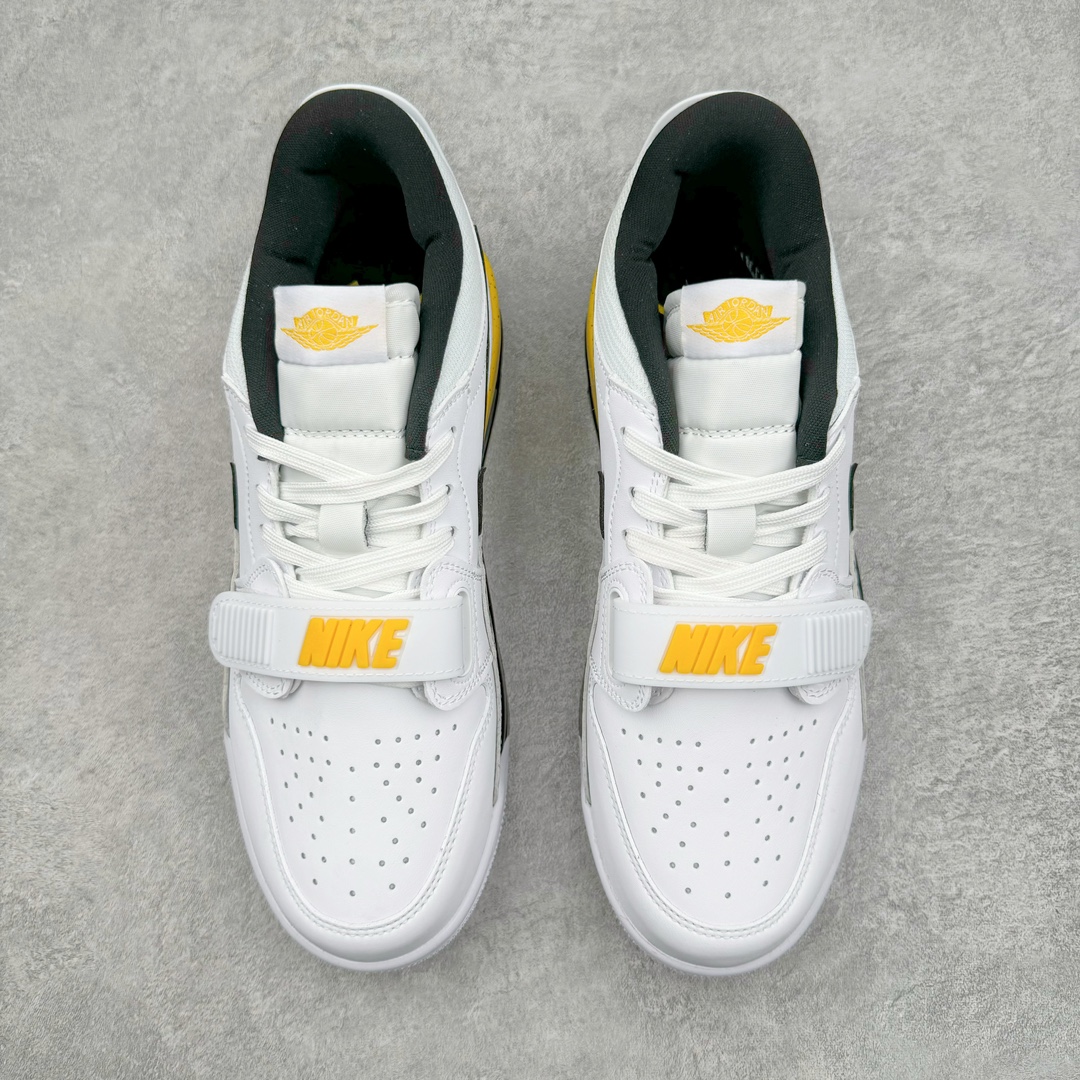 图片[2]-零售💰290 ＃KZ神版 Air Jordan Legacy AJ312 Low 低帮复古篮球鞋 白黑黄 CD7069-107 市场最强独一档产物 全套原纸板楦头开发 原厂大底磨具加持立体防滑纹理 原档数据后跟TPU子母扣魔术贴 原装可视Air Sole气垫 原汁原味最完美的312代版型 唯一正确鞋头趴度弧度高度鞋身腰线 进口港宝加持 后跟自然饱满 全鞋荧光划线卡点 追求极致完美 每一双都是工艺品 多重QC质检 超越公司货的品控标准 实实在在的免检产品 鞋身采用了皮革材质打造 横跨鞋面的魔术贴十分吸睛 侧面的Swoosh Logo的一部分被鞋面遮挡了一部分 颇具玩味 魔术贴上标有NK标识 而鞋舌上是Jordan的经典红色飞翼Logo 后跟和鞋底均采用了AJ3的设计 后跟上同样也使用了经典的爆裂纹图案 SIZE：36 36.5 37.5 38 38.5 39 40 40.5 41 42 42.5 43 44 44.5 45 46 47.5 编码：by2936090-运动鞋