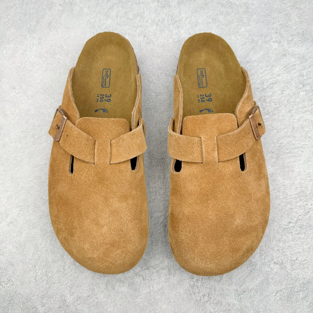 图片[2]-零售💰290 ＃SP Birkenstock Arizona 系列勃肯皮革绒面双扣时尚凉拖鞋 牛皮绒面革质地柔软 搭配可调节鞋扣提升穿着舒适度 人体工学设计分散脚部压力 保护脚踝 软木乳胶鞋床具有一定的收缩性 长时间穿着后能贴合脚型 EVA鞋底回弹性和抗张性力高 具有良好的防震、缓冲性  四季皆宜 柔软的鞋床采用额外的泡沫缓冲层 提供额外的舒适感和全天支撑 全网独家首发 源于德国的严谨工艺  牛巴戎面 中层松木 EVA 三层组合大底 优质牛皮面料五金扣 出口订单 尺码：35 36 37 38 39 40 编码：Uby2936090-运动鞋