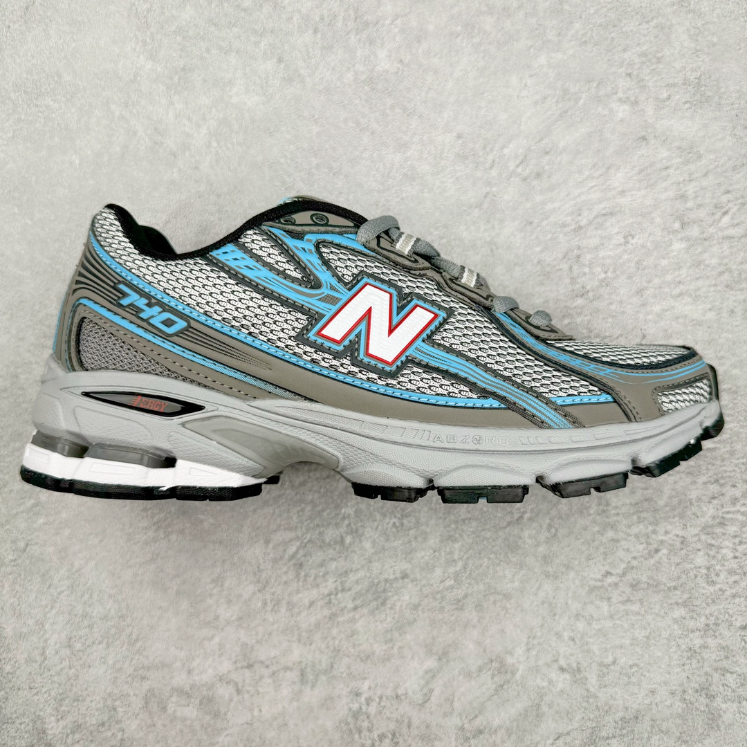 New Balance MR740 NB新百伦系列复古老爹风休闲运动慢跑鞋 采用轻质牛剖革拼接透气网眼衬垫织物鞋面材质 T-Beam大底提供足步弓支撑 保持步态稳定#后跟搭载外露缓震胶 鞋身整体以各种深浅不一的灰色覆盖 鞋头以淡蓝色调装饰，网眼衬垫通过不规律的色块实现做旧的美感 泛黄的鞋底更是进一步增添了复古气息 尺码：36 37 37.5 38 38.5 39.5 40 40.5 41.5 42 42.5 43 44 45-选品中心