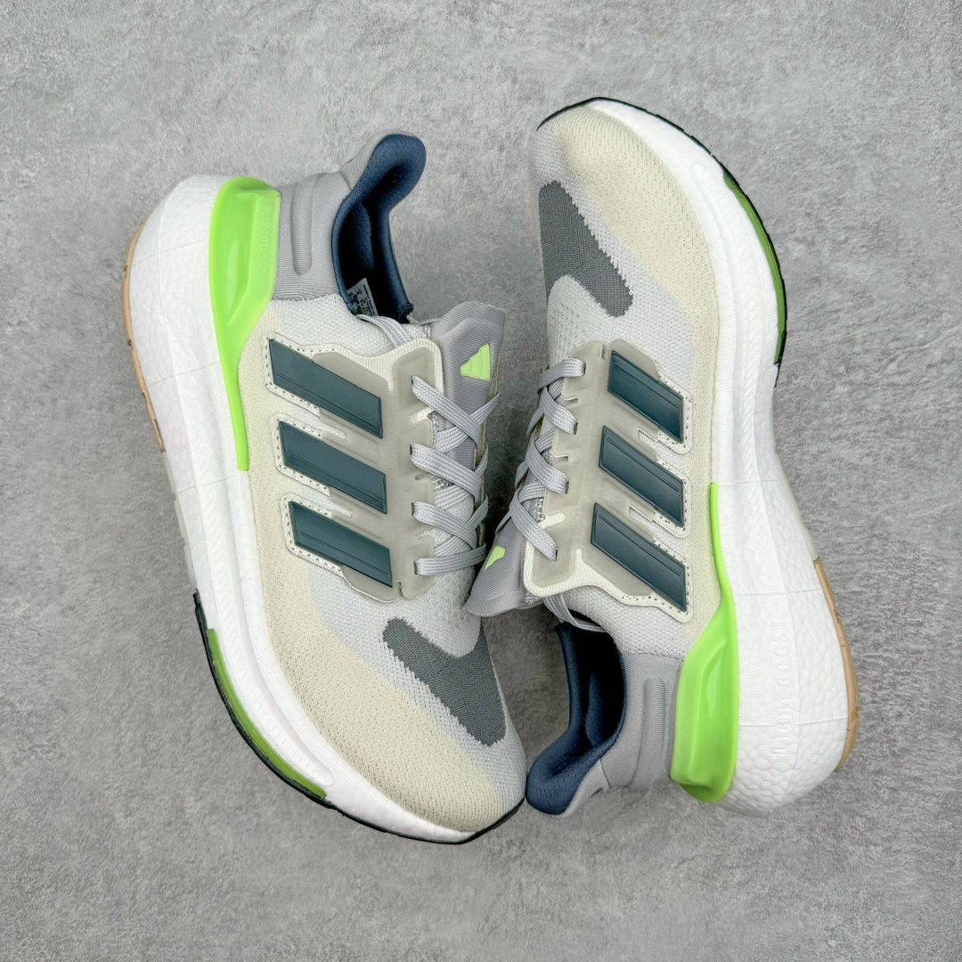 图片[3]-零售💰250 AD Ultra Boost Light UB2024 系列低帮袜套式针织透气缓震休闲运动慢跑鞋 ID5321 历经10年不断创新以科技重塑跑步推出全新超轻新科技跑鞋 力求为跑步添活力 搭载LIGHT BOOST中底的新鲜演绎 无论节奏快慢、距离长短 伴你活力畅跑 延续了该系列的设计语言 采用分区编织鞋面 鞋头处网眼孔洞更大 提升透气性 一体式鞋舌 避免运动中出现偏移 实现鞋脚一体性 鞋侧 TPU 材质 有效提供支撑性 镂空的设计 同时减轻整体重量 最明显的则是中底部分 不仅是厚度夸张 大家最熟悉的 Boost 材质终于迎来升级 减重 30% 带来更轻量化的上脚感受 SIZE：36 36.5 37 38 38.5 39 40 40.5 41 42 42.5 43 44 44.5 45 编码：Lby2936050-运动鞋