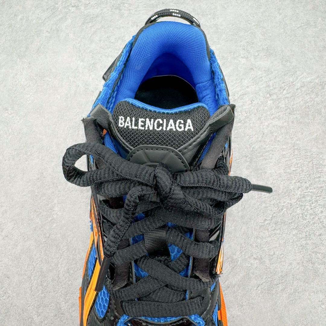 图片[5]-零售💰500 ＃XA BALENCIAGA Runner Sneaker 巴黎世家七代慢跑系列低帮复古野跑潮流运动鞋老爹鞋 尼龙和网布材质 磨损效果 鞋头边缘印有尺码 背面浮印尺码 外侧印有跑者徽标 鞋舌刺绣 Balenciaga 品牌标识 鞋跟背面 Balenciaga品牌标识 材质采用65%聚氨酯、35%聚酯纤维 全新 Runner 鞋型轮廓借鉴于 2000 年初的复古线条 搭载大网眼面料制成鞋面基础，由粉色、白色尼龍与橡胶质地覆盖鞋面诠释线条感 当中透过几道手缝线与折损痕更是精准的掌握历经时间淬炼的破旧痕迹 延续其手法至鞋领、鞋跟、鞋带、中底等部分均饰有破损及脏污之貌 尤其是鞋领处与鞋带孔眼条更是采用不规则做旧技术将内容物泡棉随机露出 尺码：35 36 37 38 39 40 41 42 43 44 45 46 编码：by5936000-运动鞋