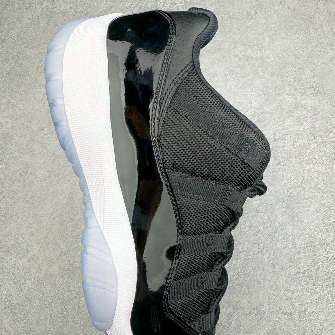 图片[6]-零售💰510 ＃Ljr特供 Air Jordan AJ11 Retro Low \”Space Jam\” 大灌篮低帮 FV5104-004 全新改良批次 圈内最强AJ11系列 恪守真诚 承诺混一赔十 高端零售裸鞋圈特供批次 SZ原厂全套原楦原纸板冲刀磨具开发 原厂皮料加持 原厂港宝加持定型后跟R度完美 同源原厂电绣 飞翼针数密度立体效果一致 百分百一致原鞋 原厂拉帮工艺 针距密度一致 后跟弧度收口自然不对折 极致一眼正品既视感 进口玻璃冲刀皮料裁剪零毛边 全鞋电脑针车工艺 品控清洁度最高QC检验标准 免检产品 原厂订购鞋盒、鞋标、防尘纸、鞋撑、鞋带 追求极致的原厂味道 SIZE：40.5 41 42 42.5 43 44 44.5 45 46 47.5 48.5 编码：by5936010-运动鞋