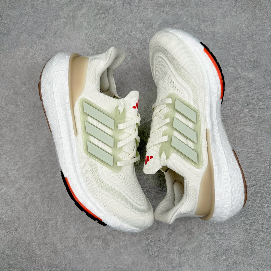 图片[3]-零售💰270 ＃YG纯原 AD Ultra Boost Light UB2023系列低帮袜套式针织透气缓震休闲运动慢跑鞋 HQ6348 德国进口巴斯夫大底 全套原纸板楦头开发 原厂特供飞织面配套加持 确保原汁原味 完美呈现版型 一比一还原zp踩屎脚感 原档案底模数据 正确多层组合大底 辰元原厂针织代工 细节还原度极高 独家外贸特供开发至48.5 历经10年不断创新以科技重塑跑步推出全新超轻新科技跑鞋 力求为跑步添活力 搭载LIGHT BOOST中底的新鲜演绎 无论节奏快慢、距离长短 伴你活力畅跑 延续了该系列的设计语言 采用分区编织鞋面 鞋头处网眼孔洞更大 提升透气性 一体式鞋舌 避免运动中出现偏移 实现鞋脚一体性 鞋侧 TPU 材质 有效提供支撑性 镂空的设计 同时减轻整体重量 最明显的则是中底部分 不仅是厚度夸张 大家最熟悉的 Boost 材质终于迎来升级 减重 30% 带来更轻量化的上脚感受  SIZE：36 36.5 37 38 38.5 39 40 编码：by2936070-运动鞋