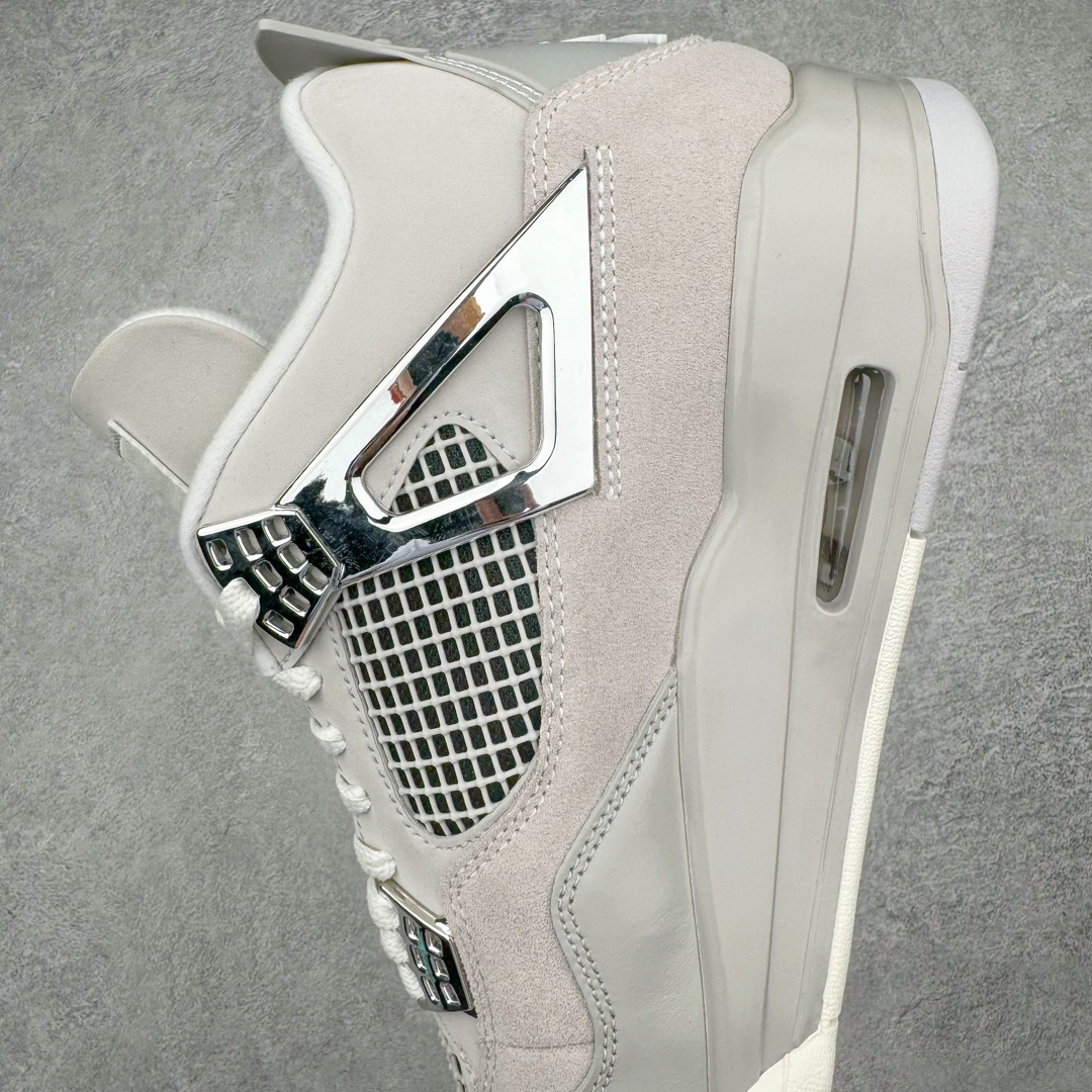 图片[7]-零售💰470 ＃lw纯原 Air Jordan AJ4 Retro 电镀银 AQ9129-001 第一梯队最新批次 细节多次校对改良 接近完美 细节达到可过鉴定标准 耗时半年巨作 全套原纸板楦头开发 原厂特供皮料加持 确保原汁原味 完美呈现四代版型 一比一鞋头弧度高度鞋身弧度 数据细节工艺流程均保持原鞋一致 原厂TPU网格鞋带扣 正确内里网布 菱角分明不变形无多余毛边 柔软性质感一致于原鞋 原厂织唛标 原厂飞人电绣工艺 尾指中部跳三针 独家绑鞋带手法 印刷中底布 四线拉帮 米色美纹纸贴合固定 进口港宝加持 后跟自然饱满 全鞋荧光划线卡点 追求极致完美 每一双都是工艺品 多重QC质检 超越公司货的品控标准 实实在在的免检产品 尺码：40 40.5 41 42 42.5 43 44 44.5 45 46 47.5 48.5 编码：by4936070-运动鞋