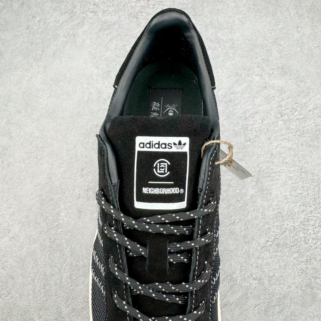 图片[5]-零售💰170 ＃福利特价‼NBHD/NEIGHBORHOOD x CLOT x Adidas Originals Superstar PNS\”Black\”贝壳头锯齿底系列低帮百搭休闲运动板鞋“联名黑白海盗骷髅头”IE8879 AD Originals与陈冠希正式宣布成为全球合作伙伴，共同打造 Originals by Edison Chen系列。这一重要联合将开启重新定义创新精神和塑造文化传承的新时代。全球生活方式品牌CLOT迎来了成立20周年，陈冠希作为创始人兼创意总监，年轻时从温哥华移居香港，这段经历让他感受到了东西方文化的碰撞，拥有丰富的视角使他对东西方多元化有了更加深入的认识，并为创立CLOT打下了坚实的基础。对于此次合作，陈冠希凭借着他的思维视野和创意能力，结合adidas丰富的档案和历史，推出了一系列独家合作款式。CLOT 2024年春夏系列时装秀以“承前启后”为主题展开，寓意着品牌致力于培养新秀，延续以国际视野呈现中华文化，并将其创作带到全球的承诺。为进一步加强创意理念，CLOT创始人兼创意总监陈冠希特别邀请了著名时装设计师Humberto Leon，共同设计了本季度系列。该系列围绕三种截然不同的风格进行探索，包括正式、富有生活感和街头风格的服饰，呈现出既可以分别探索又能将三者融合的系列。其中还包括了adidas与陈冠希携手NEIGHBORHOOD共同推出的NEIGHBORHOOD CLOT SUPERSTAR BY EDISON CHEN三方联名鞋款，经过重新设计的标志性SUPERSTAR运动鞋以齿状鞋底和仿旧处理的半贝壳头结合形成独特的轮廓，鞋面网布下有反光装饰的三条纹细节，后跟部分同样点缀着带有反光装饰效果的“凝结集团”标志。adidas Originals by Edison Chen系列旨在体现品牌与陈冠希对创新精神的共同愿景。尺码：36 36⅔ 37⅓ 38 38⅔ 39⅓ 40 40⅔ 41⅓ 42 42⅔ 43⅓ 44 44⅔ 45 编码：Fby1936070-运动鞋