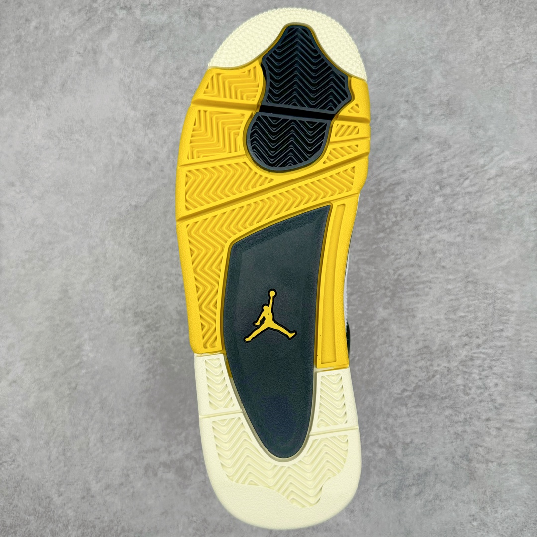 图片[9]-零售💰530 ＃GX Air Jordan AJ4 \”Vivid Sulfur\” 白橙 AQ9129-101 圈内最强四代 独家外贸特供尺码含 45.5 49.5 50.5 耗时半年巨作 全套原纸板楦头开发 原厂特供皮料加持 确保原汁原味 完美呈现四代版型 一比一鞋头弧度高度鞋身弧度 数据细节工艺流程均保持原鞋一致 原厂TPU网格鞋带扣 正确内里网布 菱角分明不变形无多余毛边 柔软性质感一致于原鞋 市场唯一原厂鞋扣模具 背面可见隐藏注塑口 原厂织唛标 原厂飞人电绣工艺 尾指中部跳三针 独家绑鞋带手法 印刷中底布 四线拉帮 米色美纹纸贴合固定 进口港宝加持 后跟自然饱满 全鞋荧光划线卡点 追求极致完美 每一双都是工艺品 多重QC质检 超越公司货的品控标准 实实在在的免检产品 尺码：40 40.5 41 42 42.5 43 44 44.5 45 45.5 46 47.5 48.5 49.5 50.5 编码：by5936030-运动鞋