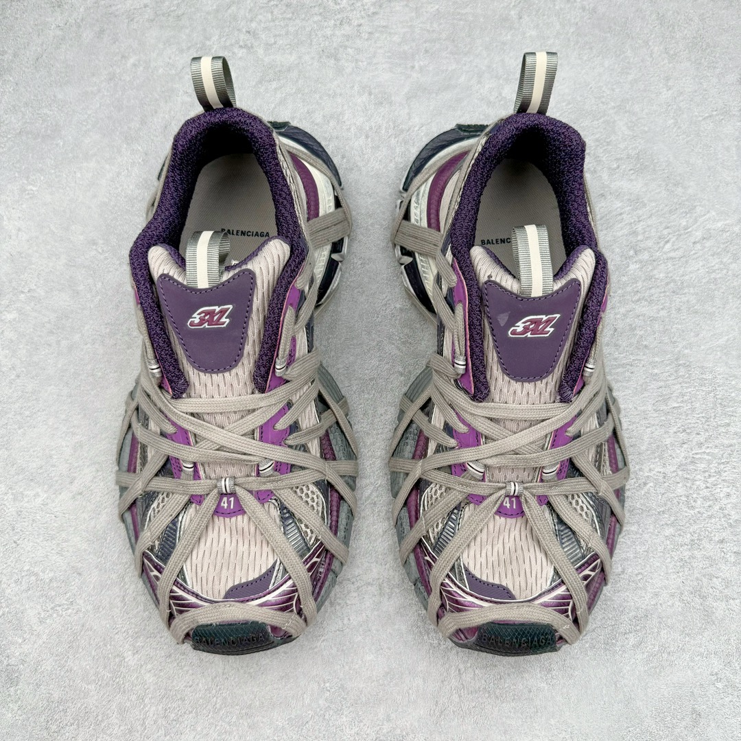 图片[2]-＃纯原 BALENCIAGA 3XL Sneakers 巴黎世家十代网布系带低帮走秀复古老爹鞋 全套原纸板楦头开发 最原汁原味的灵魂版型 全鞋荧光划线卡点 胶水把控整洁度追求极致完美 每一双都是工艺品 多重QC质检 超越公司货的品控标准 实实在在的免检产品 原盒原配 正确字体电绣 粗细、位置、大小正确 侧边TPU 透气孔匹配意产原版 正确分离大底 TPU软底 原版一致大底LOGO 立体感十足 原厂皮料水洗做旧 采购原厂网纱 不含皮革 网布材料和聚氨酯 磨损效果 鞋头边缘和后帮 Balenciaga 徽标 鞋面和后跟凸印尺码 鞋舌 3XL 橡胶品牌标识和反光细节 鞋帮拉袢和鞋舌拉祥 配反光细节 备用鞋带在鞋履前侧 可在穿着前取下 便于不同造型搭配 偏大一码 尺码：35 36 37 38 39 40 41 42 43 44 45 46-选品中心
