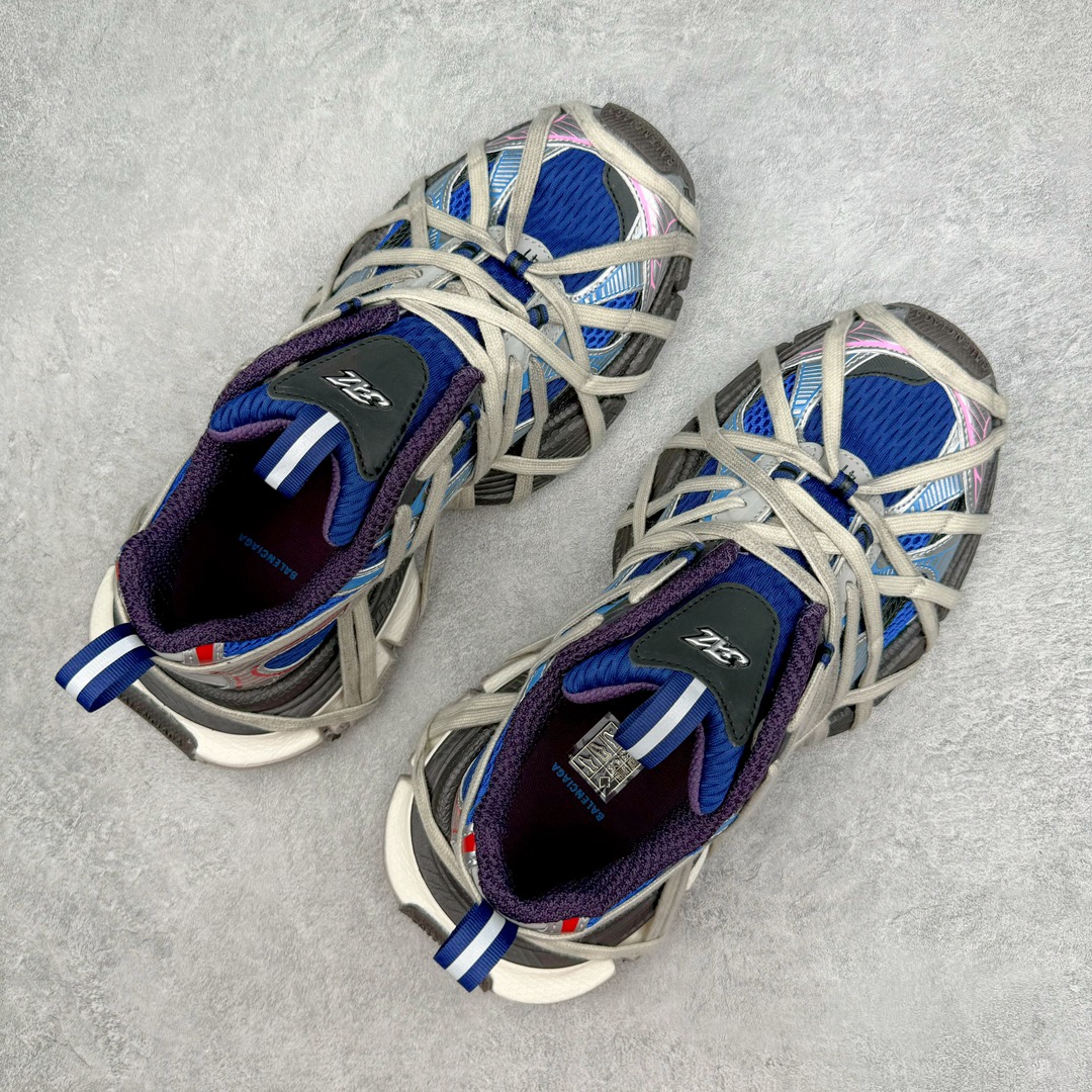 图片[3]-＃纯原 BALENCIAGA 3XL Sneakers 巴黎世家十代网布系带低帮走秀复古老爹鞋 全套原纸板楦头开发 最原汁原味的灵魂版型 全鞋荧光划线卡点 胶水把控整洁度追求极致完美 每一双都是工艺品 多重QC质检 超越公司货的品控标准 实实在在的免检产品 原盒原配 正确字体电绣 粗细、位置、大小正确 侧边TPU 透气孔匹配意产原版 正确分离大底 TPU软底 原版一致大底LOGO 立体感十足 原厂皮料水洗做旧 采购原厂网纱 不含皮革 网布材料和聚氨酯 磨损效果 鞋头边缘和后帮 Balenciaga 徽标 鞋面和后跟凸印尺码 鞋舌 3XL 橡胶品牌标识和反光细节 鞋帮拉袢和鞋舌拉祥 配反光细节 备用鞋带在鞋履前侧 可在穿着前取下 便于不同造型搭配 偏大一码 尺码：35 36 37 38 39 40 41 42 43 44 45 46-选品中心