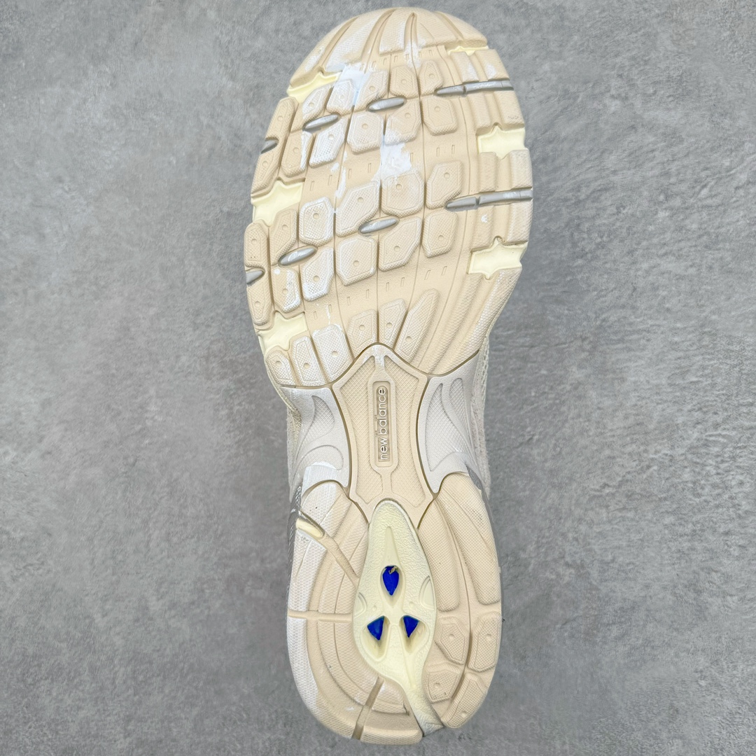 图片[9]-＃纯原 新百伦NB New Balance MR530 全套原楦原纸板原厂数据开发 原厂网纱 原装进口皮料正确卡色 正确中底拉帮中底网布细节 冲裁组合 匠心打造 耗时两个月开发完成 工艺极其复杂难度可想而知 新开独立私模大底 全网唯一正确做旧组合大底 高端零售专供产物 尺码：36 37 37.5 38 38.5 39.5 40 40.5 41.5 42 42.5 43 44 44.5-选品中心