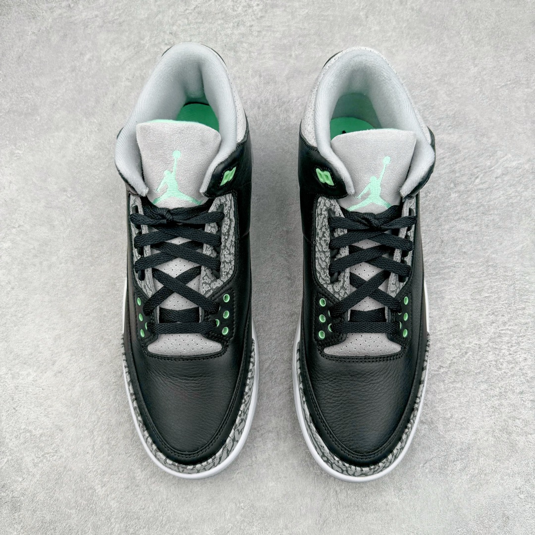 图片[2]-＃DF纯原 Air Jordan AJ3 Retro 黑蒂芙尼绿 CT8532-031 圈内最强三代系列 匠心打造 开发时长超过半年 目前可过各类鉴定或无法鉴定 裸鞋随便操作 全套原纸板楦头开发 原厂大底磨具加持立体防滑纹理 原装可视Air Sole气垫 原汁原味最完美的三代版型 唯一正确鞋头趴度弧度高度鞋身腰线 原厂TPU彩虹扎染后跟饰片 正确内里反口里网布 皮料菱角分明不变形无多余毛边 广东原厂zp同批次手工大底描漆拉丝 市场唯一原厂鞋扣模具 原厂织唛标 原厂飞人电绣工艺 尾指中部跳三针 独家绑鞋带手法 印刷中底布 四线拉帮 米色美纹纸贴合固定 进口港宝加持 后跟自然饱满 全鞋荧光划线卡点 追求极致完美 每一双都是工艺品 多重QC质检 超越公司货的品控标准 实实在在的免检产品 尺码：40 40.5 41 42 42.5 43 44 44.5 45 45.5 46 47.5 48.5-选品中心