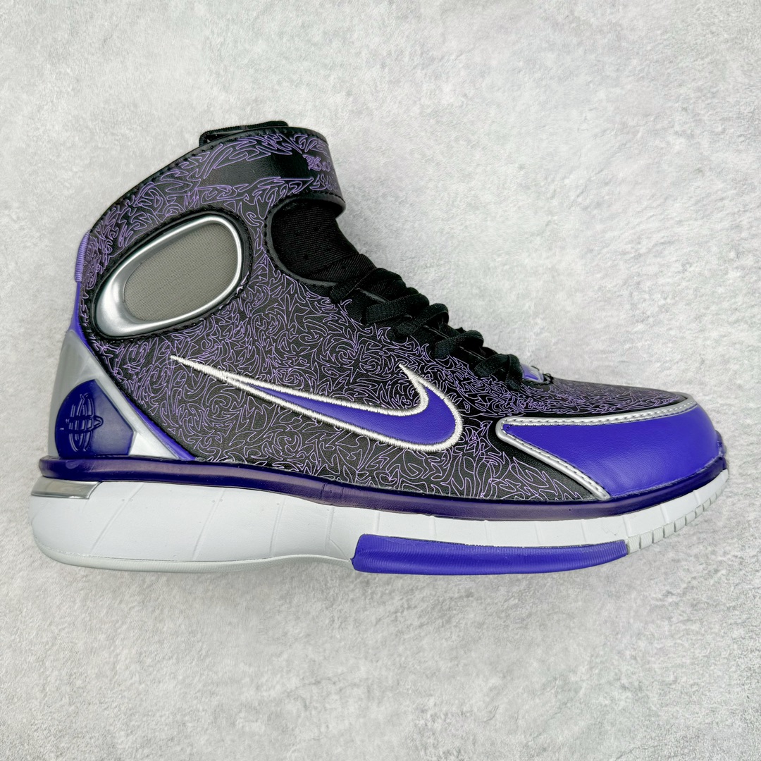 NK Air Zoom Huarache 2K4 科比实战篮球鞋 309957-051 真正意义上的科比一代 阴差阳错成就史上最佳团队篮球鞋 纯正HUARACHE血统 魔术贴绑带 + 动态骨架风格设计 原厂高密碳纤丝碳板加持 前后掌分离式ZOOM气垫加持 超国标耐磨RB大底加持 完美还原“5个点”高端篮球鞋 尺码:40 40.5 41 42 42.5 43 44 44.5 45 46-选品中心