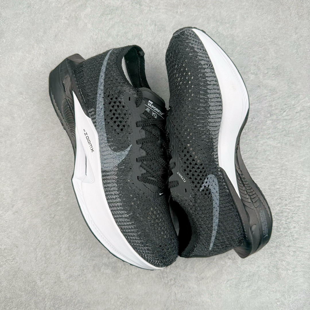 图片[3]-＃C版纯原 NK Zoom VaporFly Next 3% 编织飞线马拉松三代超级休运动跑鞋 DV4129-700 保留了NK Systeml的突破性产品科技 且在这个基础上搭载了NK Flyknit鞋面 让这双为比赛竞速而打造的战靴更加轻盈、透气突破性的Zoom X泡棉带来NK跑步至今为止最为出色的能量回馈 尺码：36 36.5 37.5 38 38.5 39 40 40.5 41 42 42.5 43 44 44.5 45-选品中心